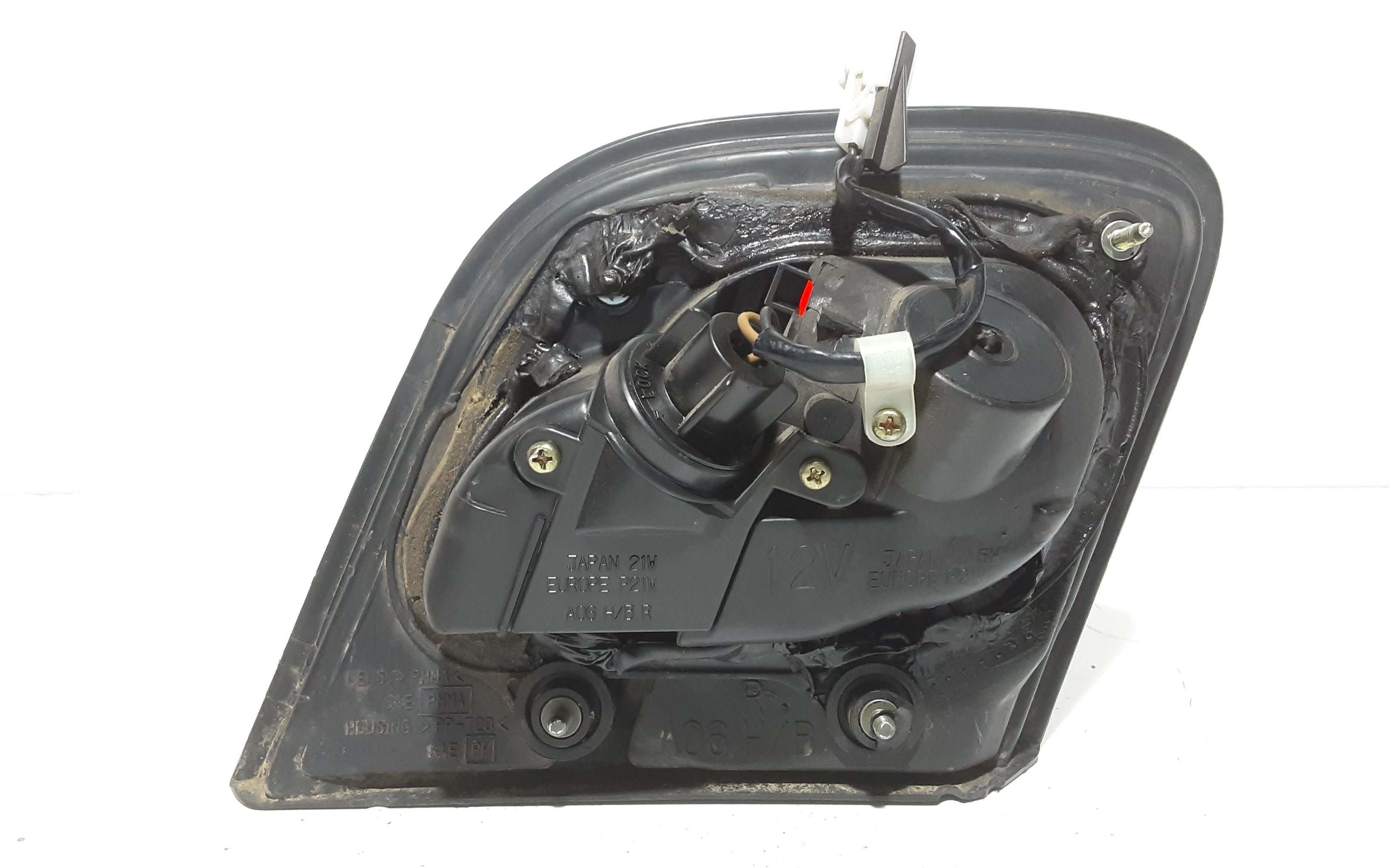 fanale stop supplementare destro - Immagine 1 di 6