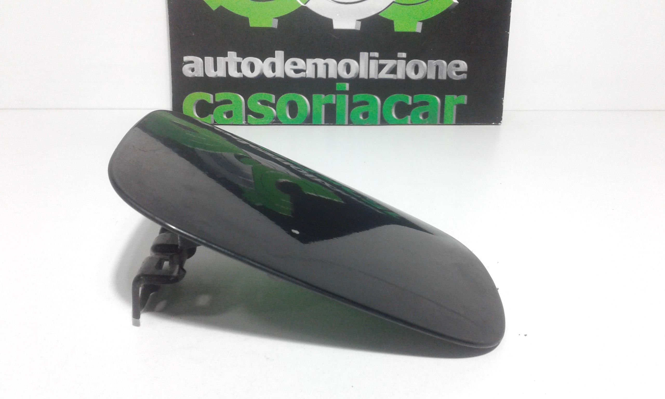 Sportello carburante - Immagine 1 di 5