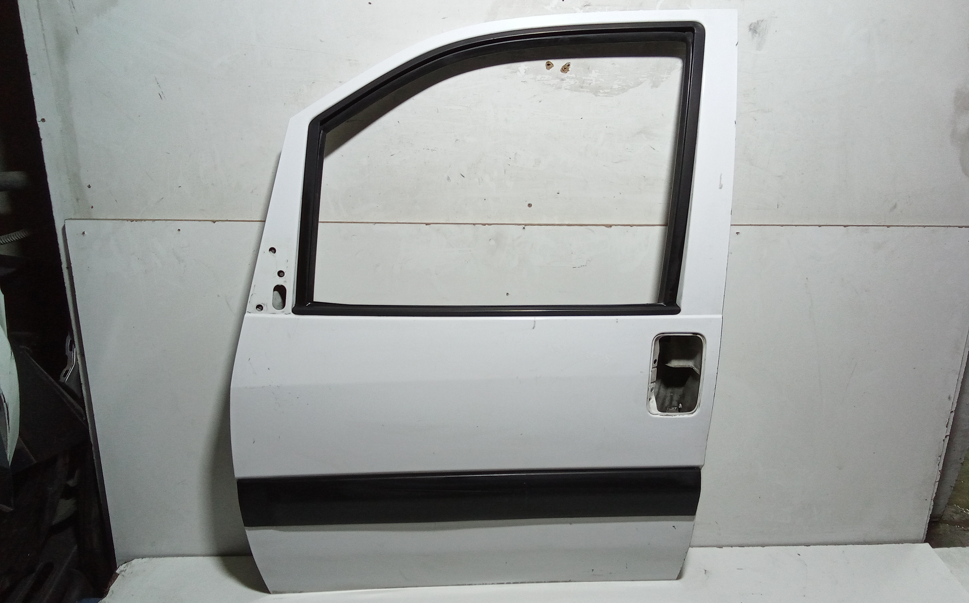 porta ant. sinistro - Immagine 1 di 5