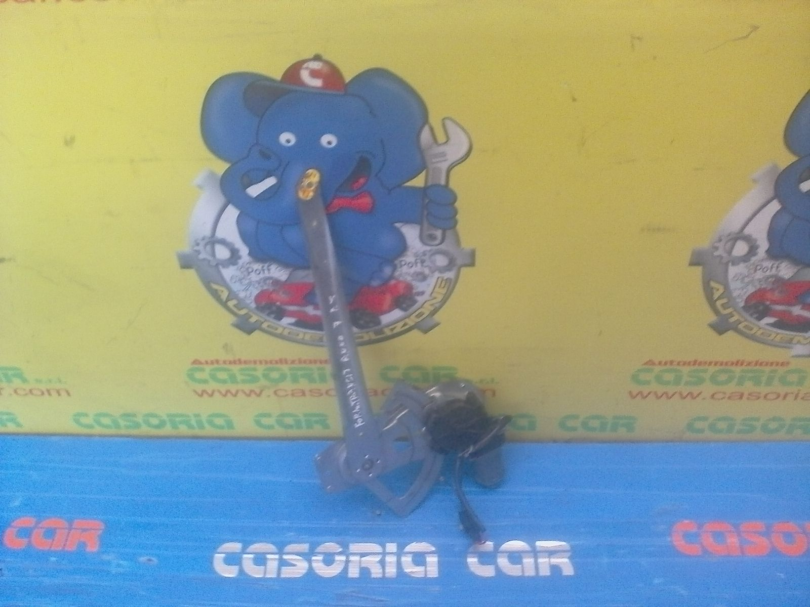 Motorino alzacristallo porta ant. Destro - Immagine 1 di 1