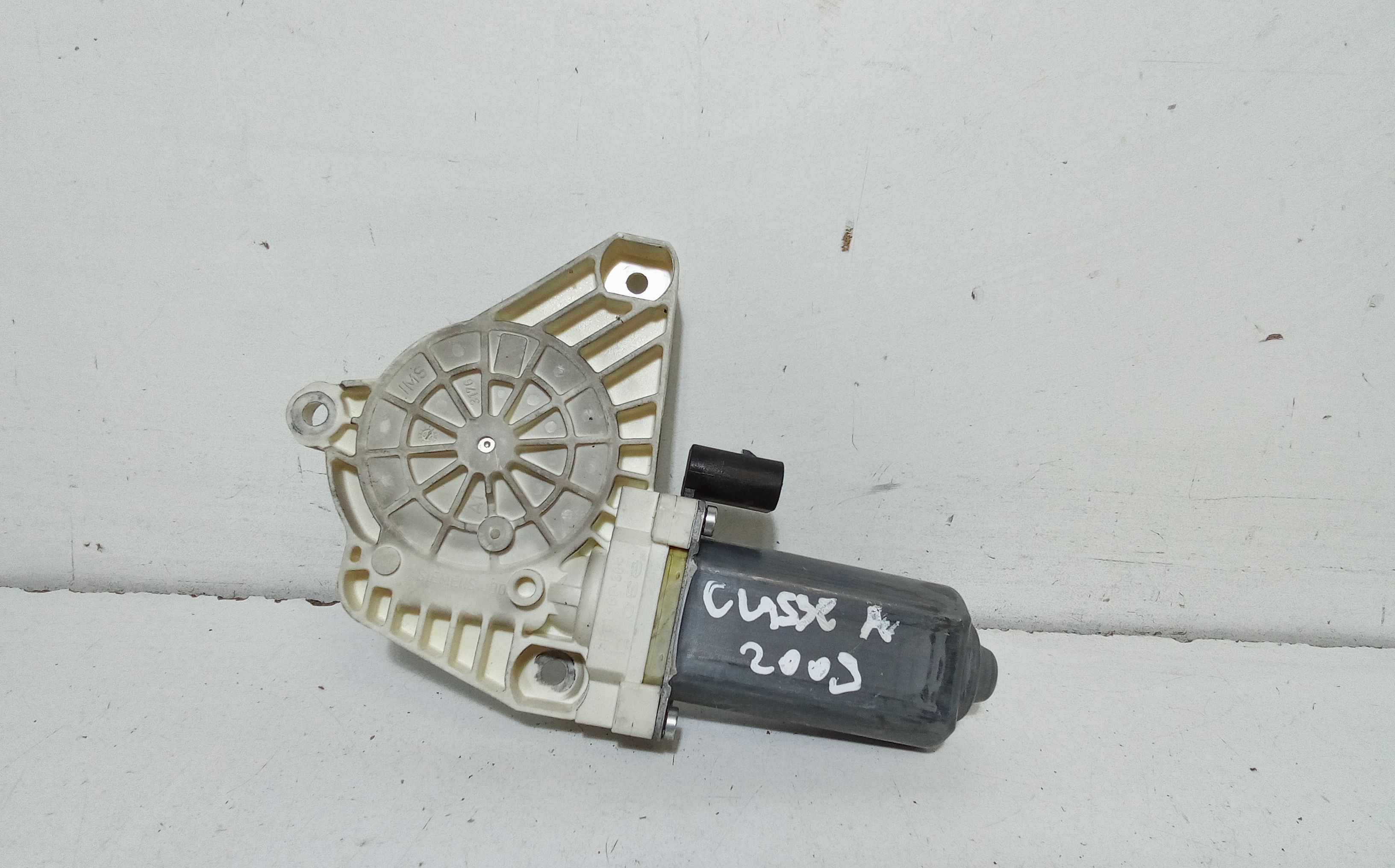 Motorino alzacristallo porta ant. Destro - Immagine 1 di 4
