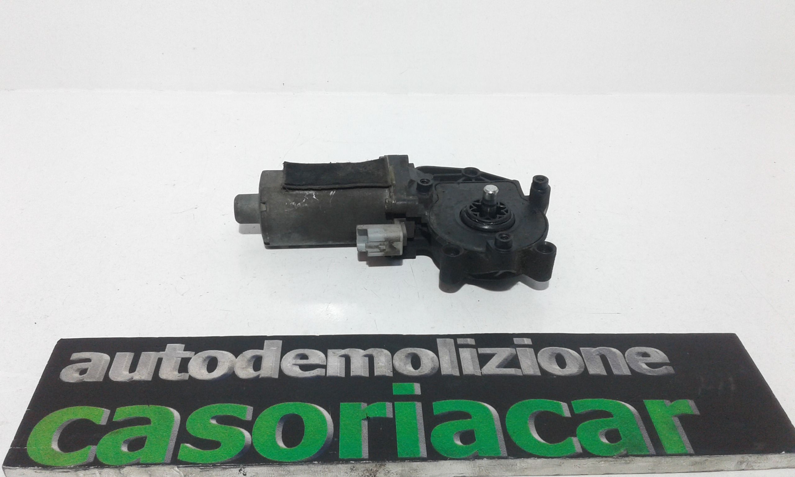 Motorino alzacristallo porta ant. Destro - Immagine 1 di 3
