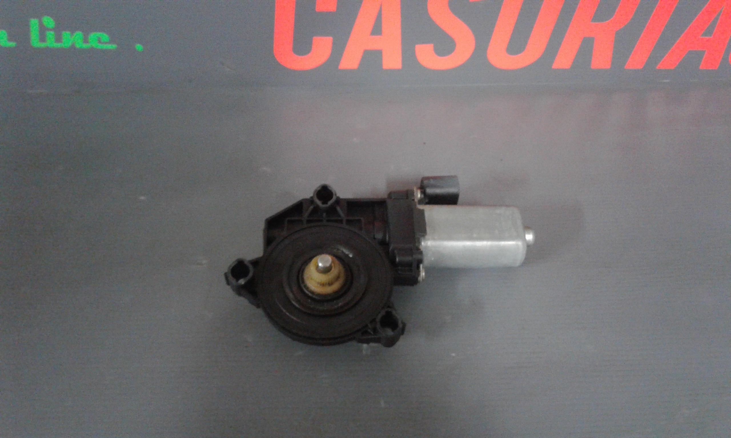 Motorino alzacristallo porta ant. Destro - Immagine 1 di 3