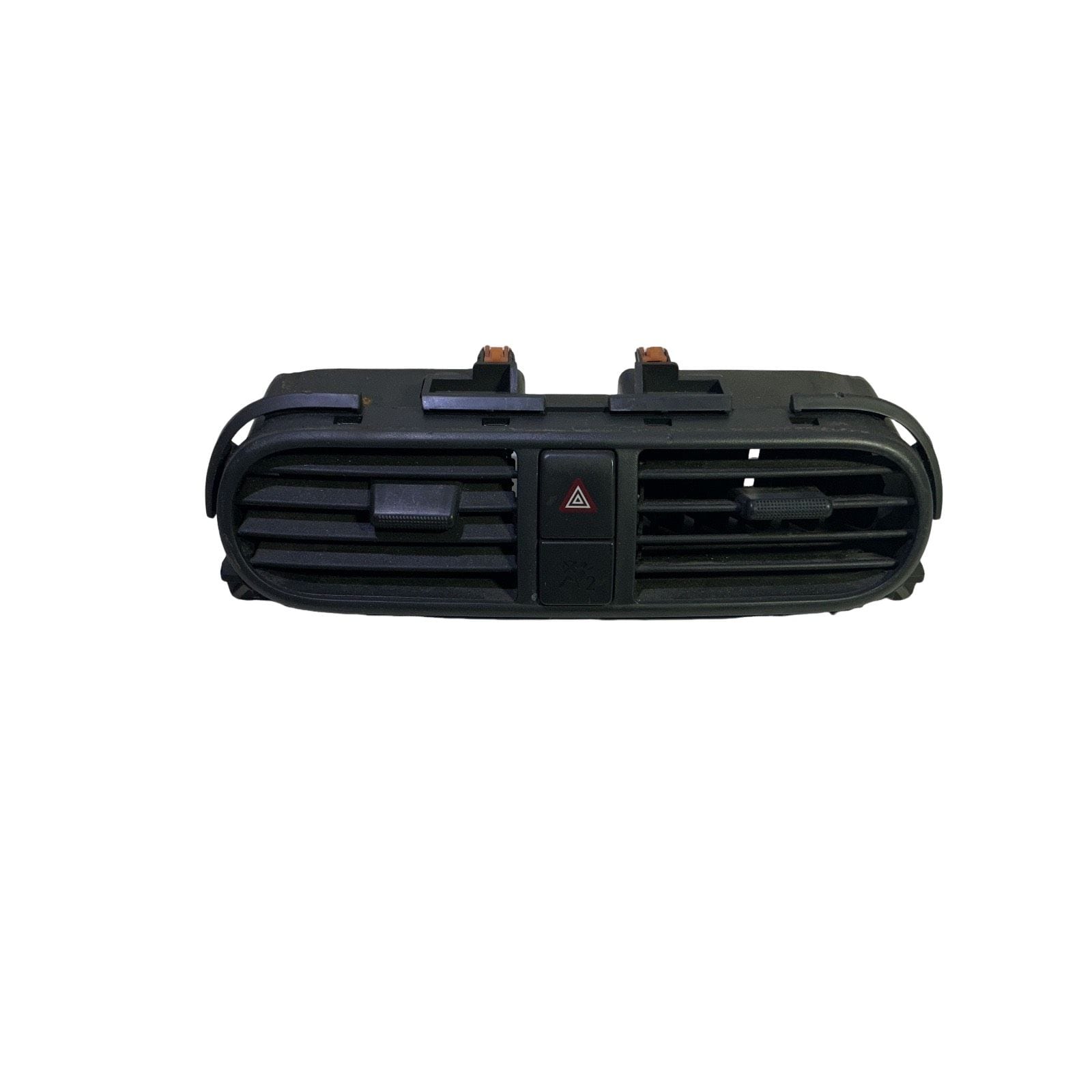 Bocchetta Aria Centr. Cruscotto 7361051K00S1S 73841-51K0 Usato