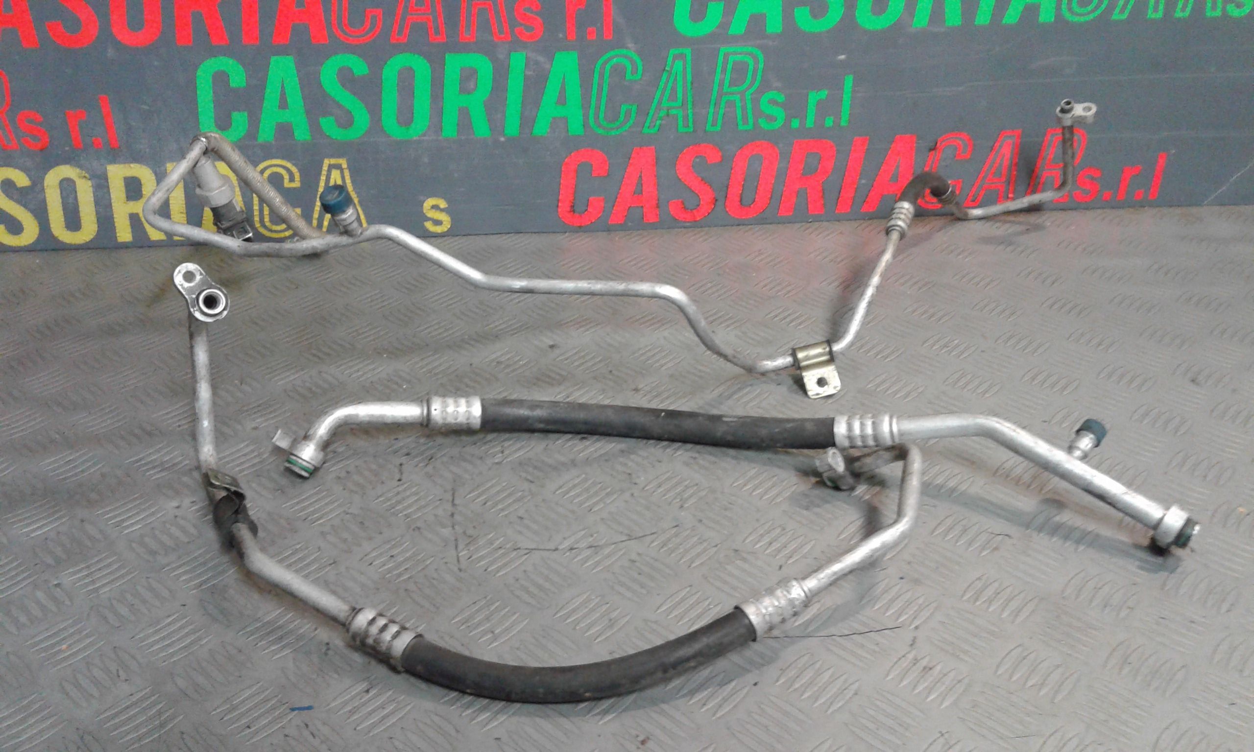 Kit tubi a/c - Immagine 1 di 3