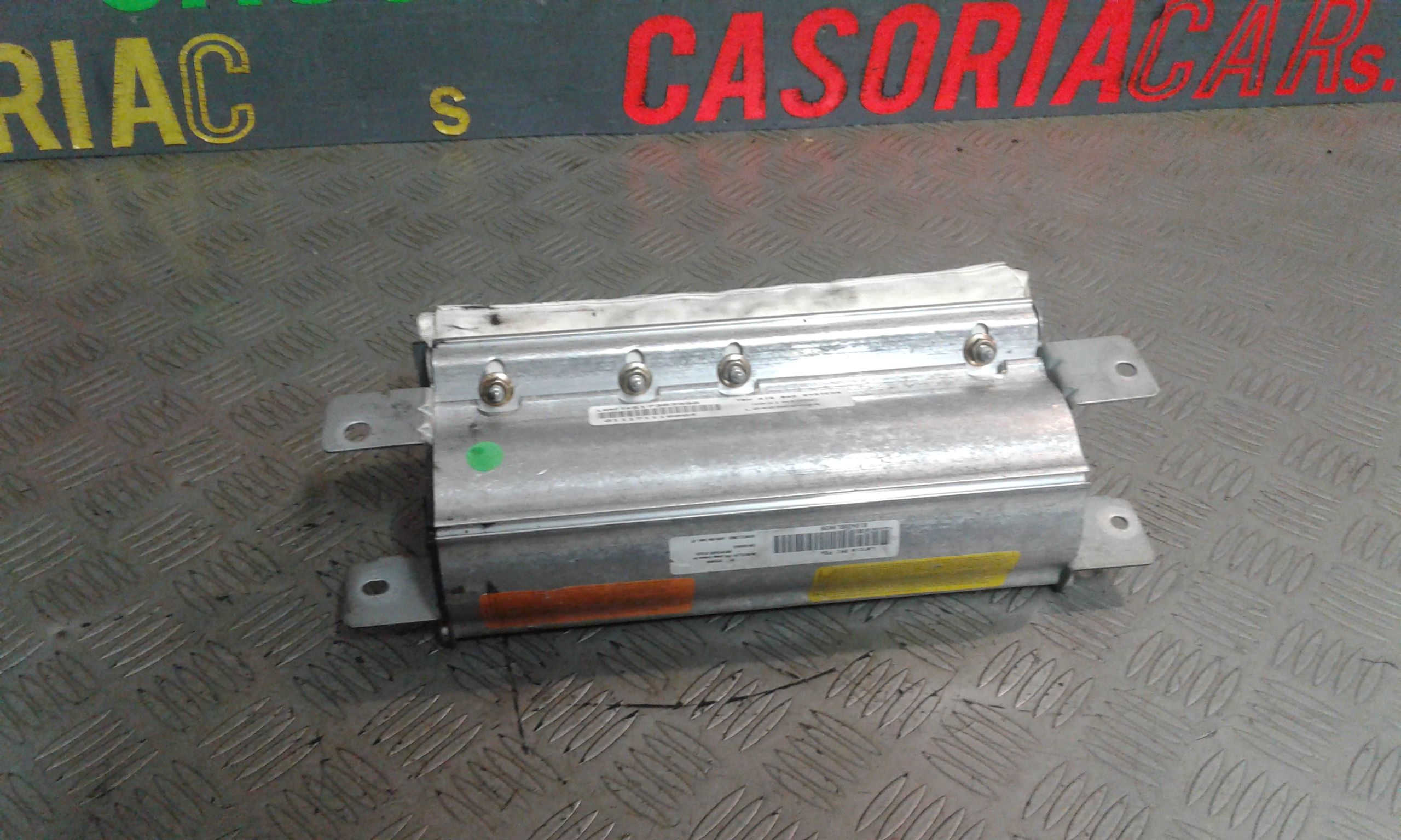Dispositivo airbag lato passeggero - Immagine 1 di 3