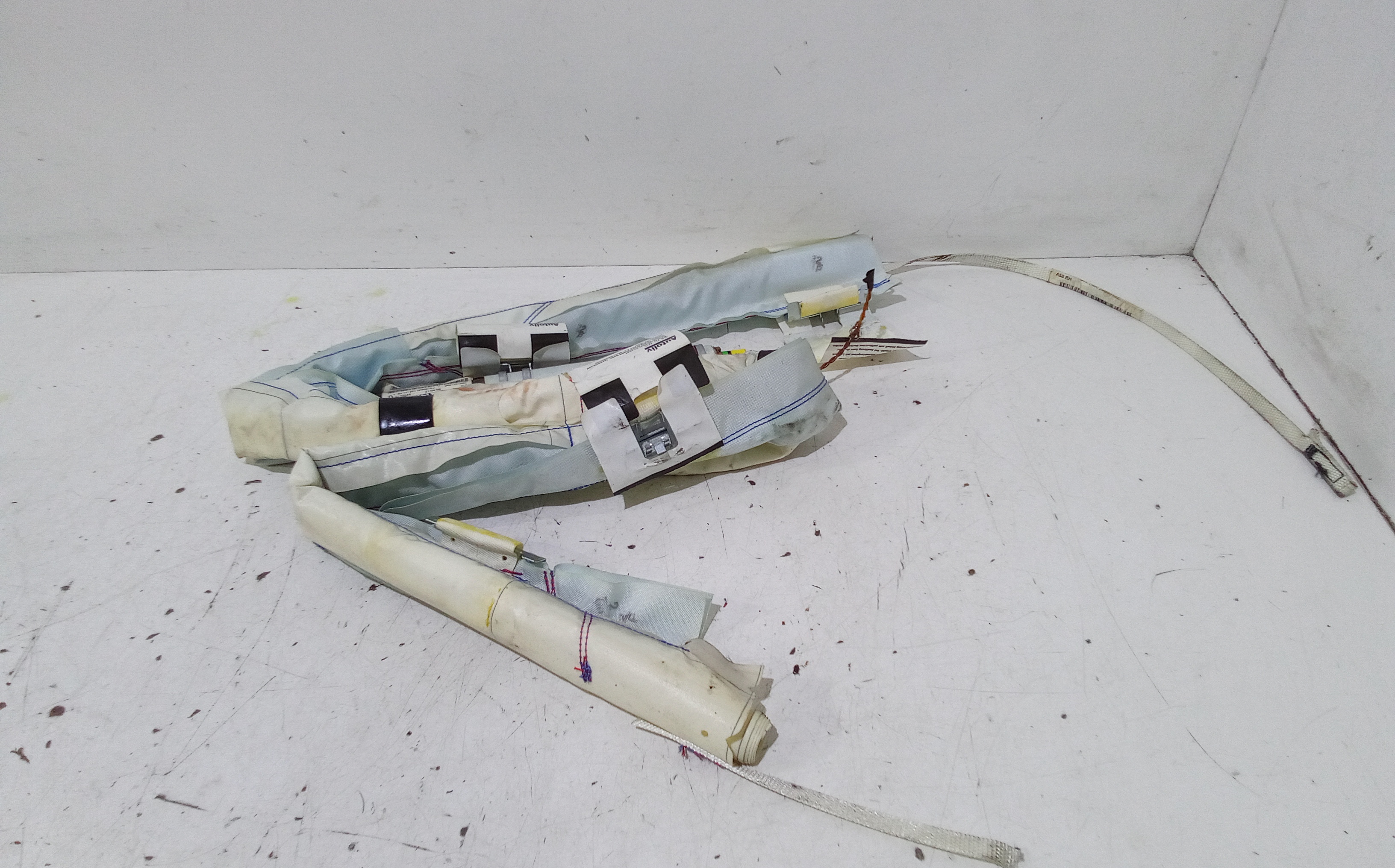 Dispositivo airbag a tendina Destro - Immagine 1 di 4