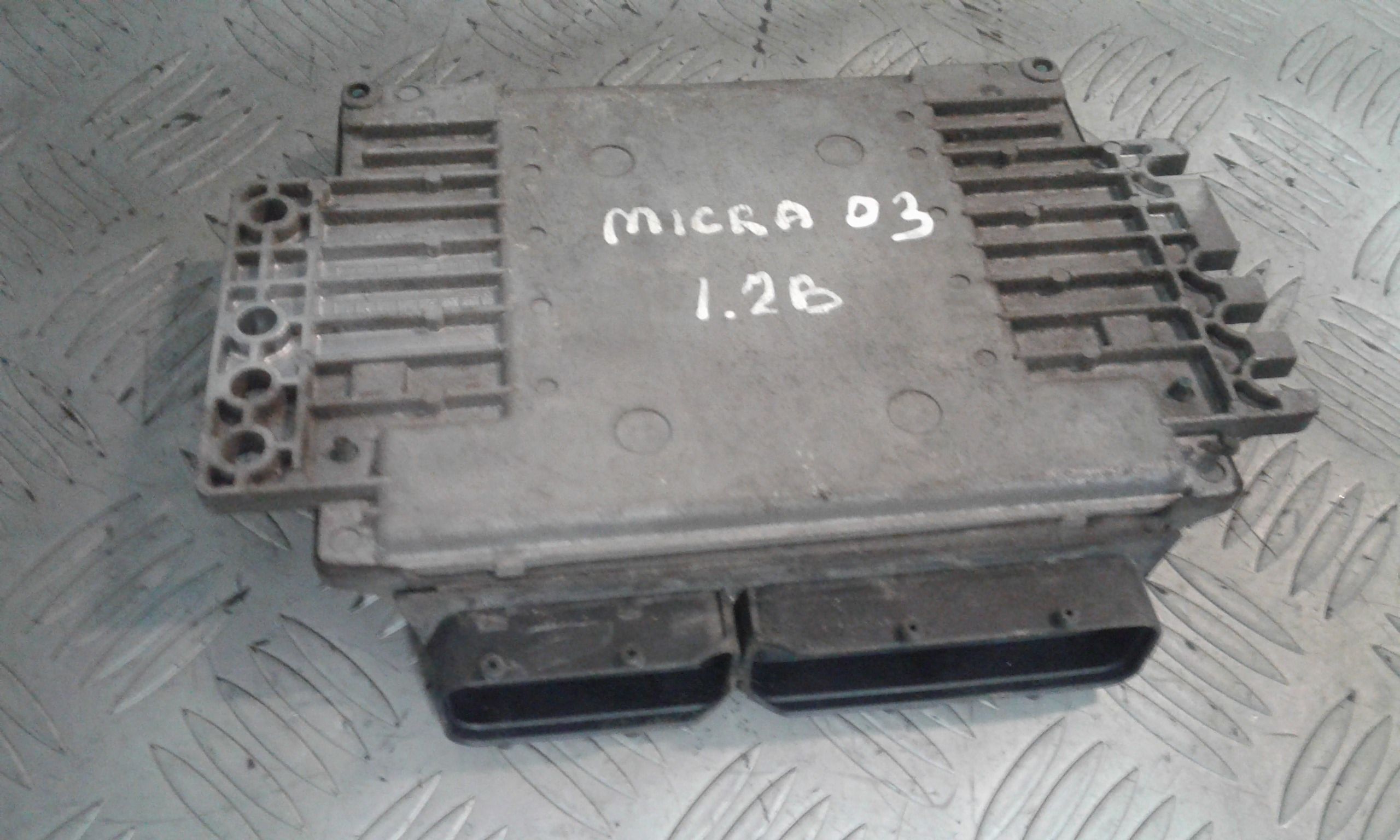 Centralina Iniezione (Nissan Hitachi Nissan) 23710AX32D MEC32-040 Usato