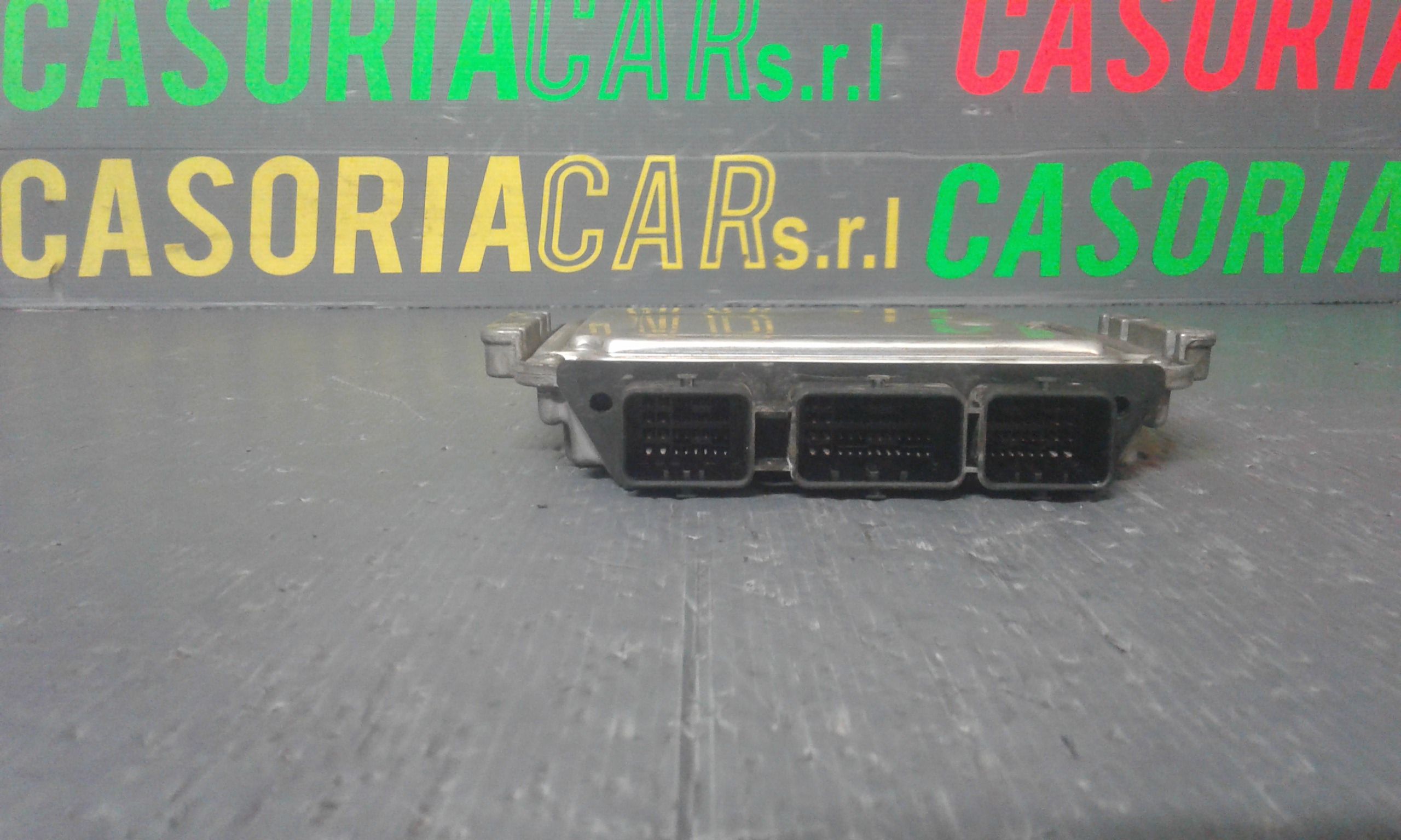 Centralina Iniezione (Bosch) 1929RF 0 281 011 784 Usato
