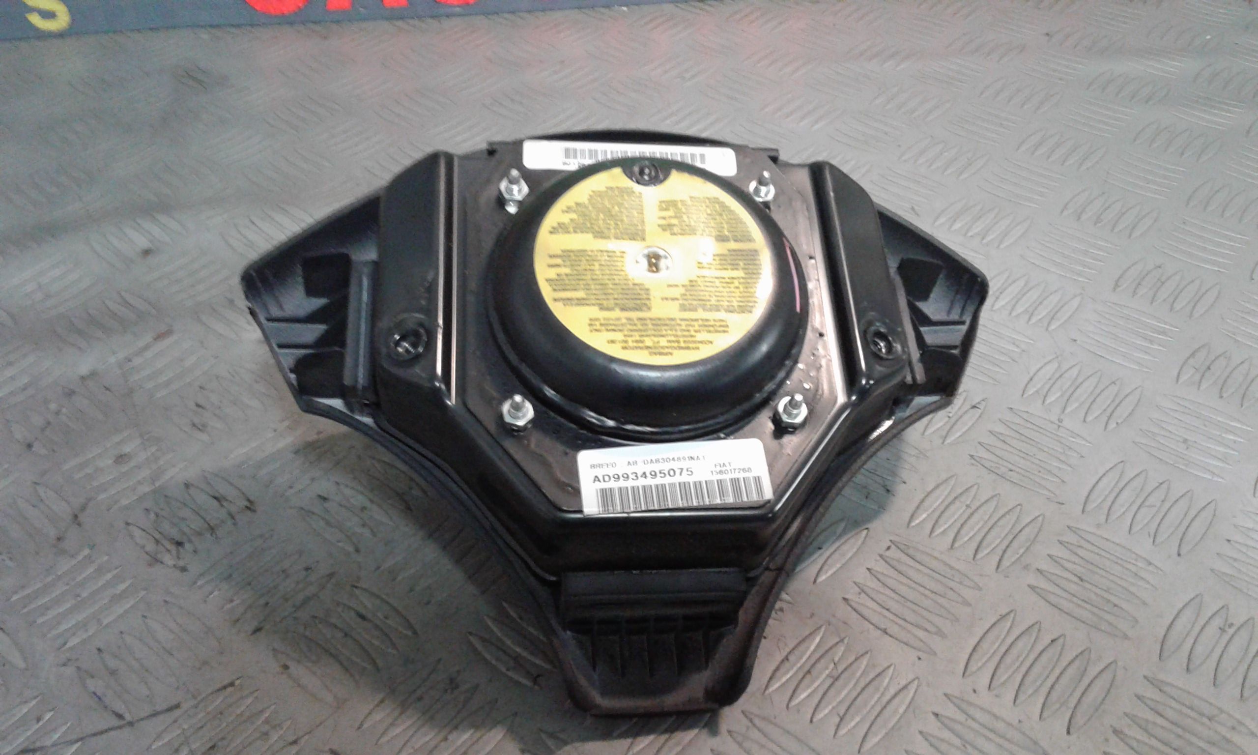 Dispositivo airbag lato guida - Immagine 1 di 3