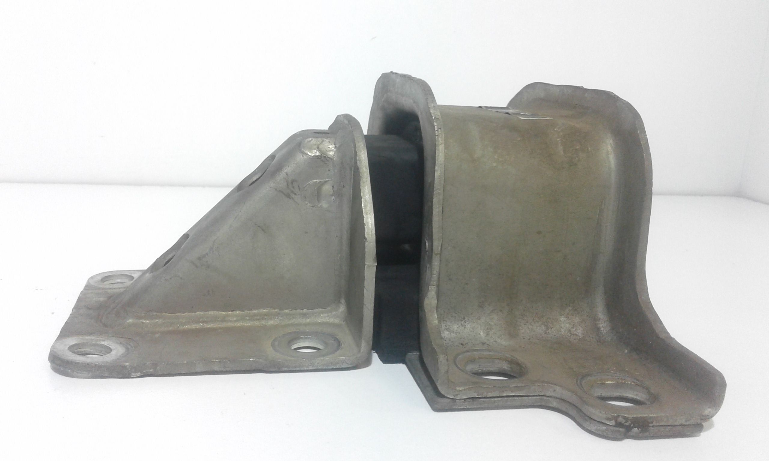 Supporto ant. Motore,Supporto post. motore (bielletta), Bielletta supporto motore - Immagine 1 di 4