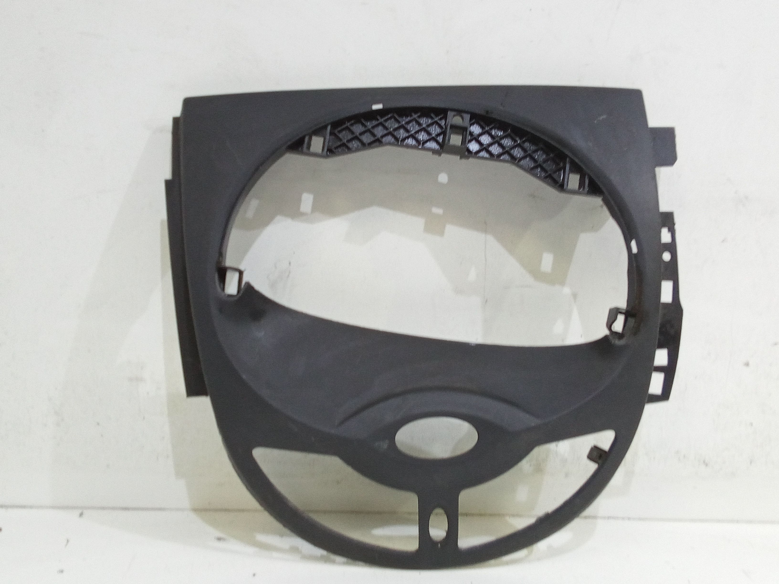 Rivestimento centr. Cruscotto, Mascherina portastrumenti centr. Cruscotto - Immagine 1 di 4