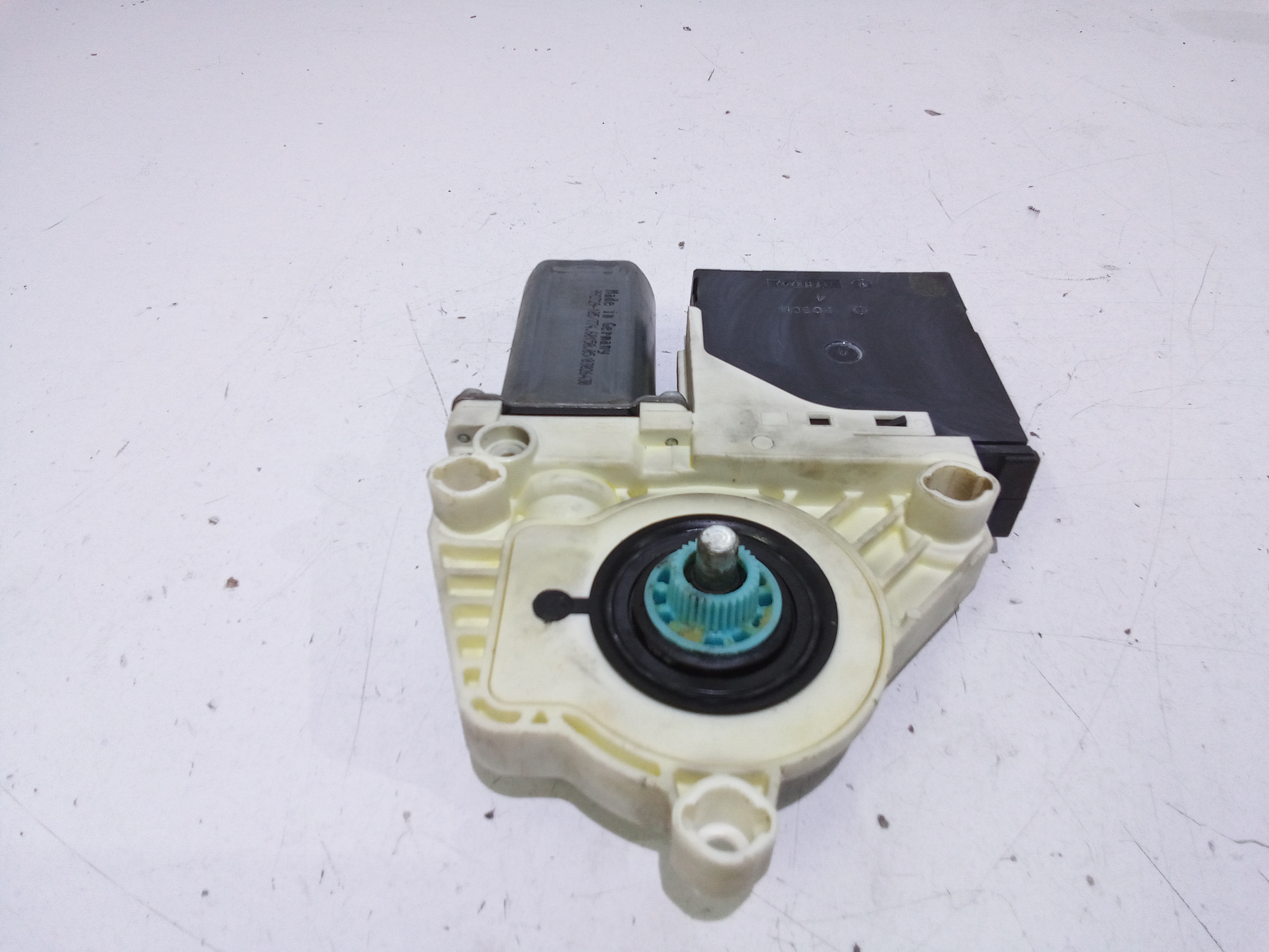 Motorino Alzacristallo Porta Ant. Sinistro 1K0959701NZ6N Usato