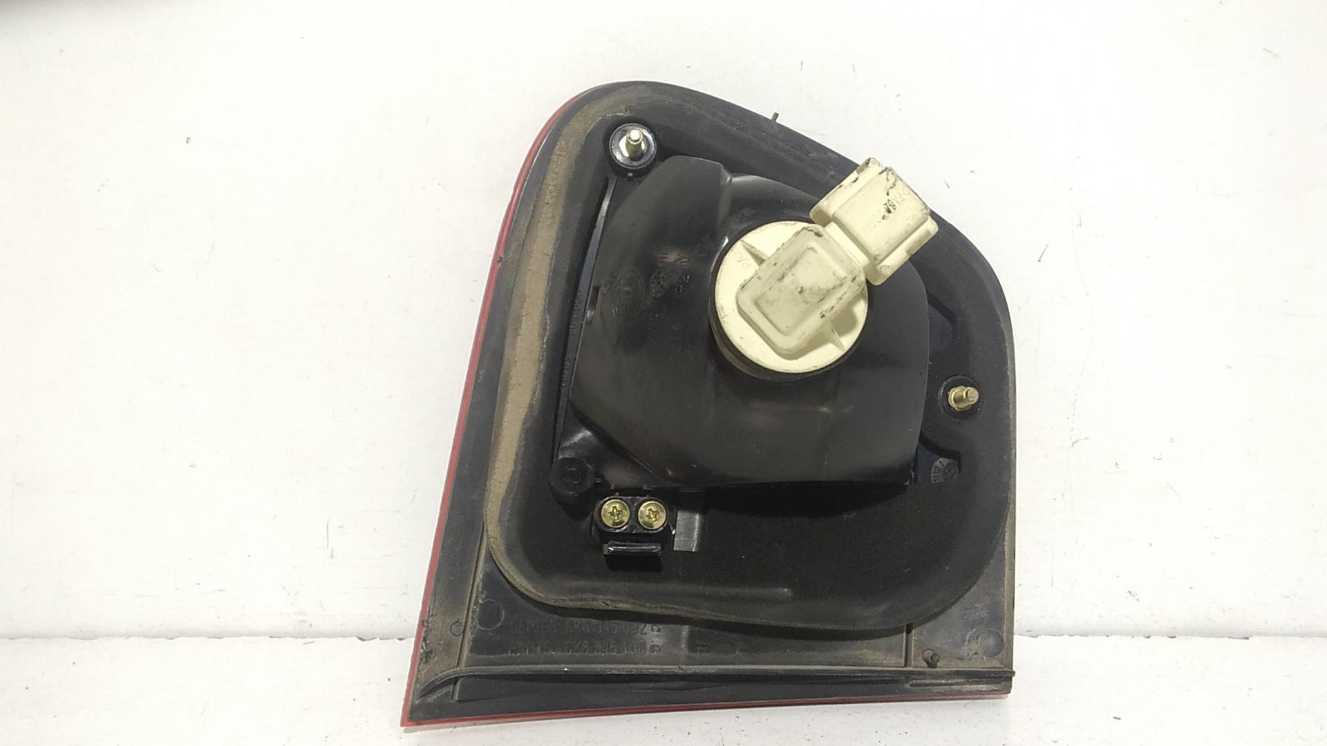 fanale stop supplementare destro - Immagine 1 di 5