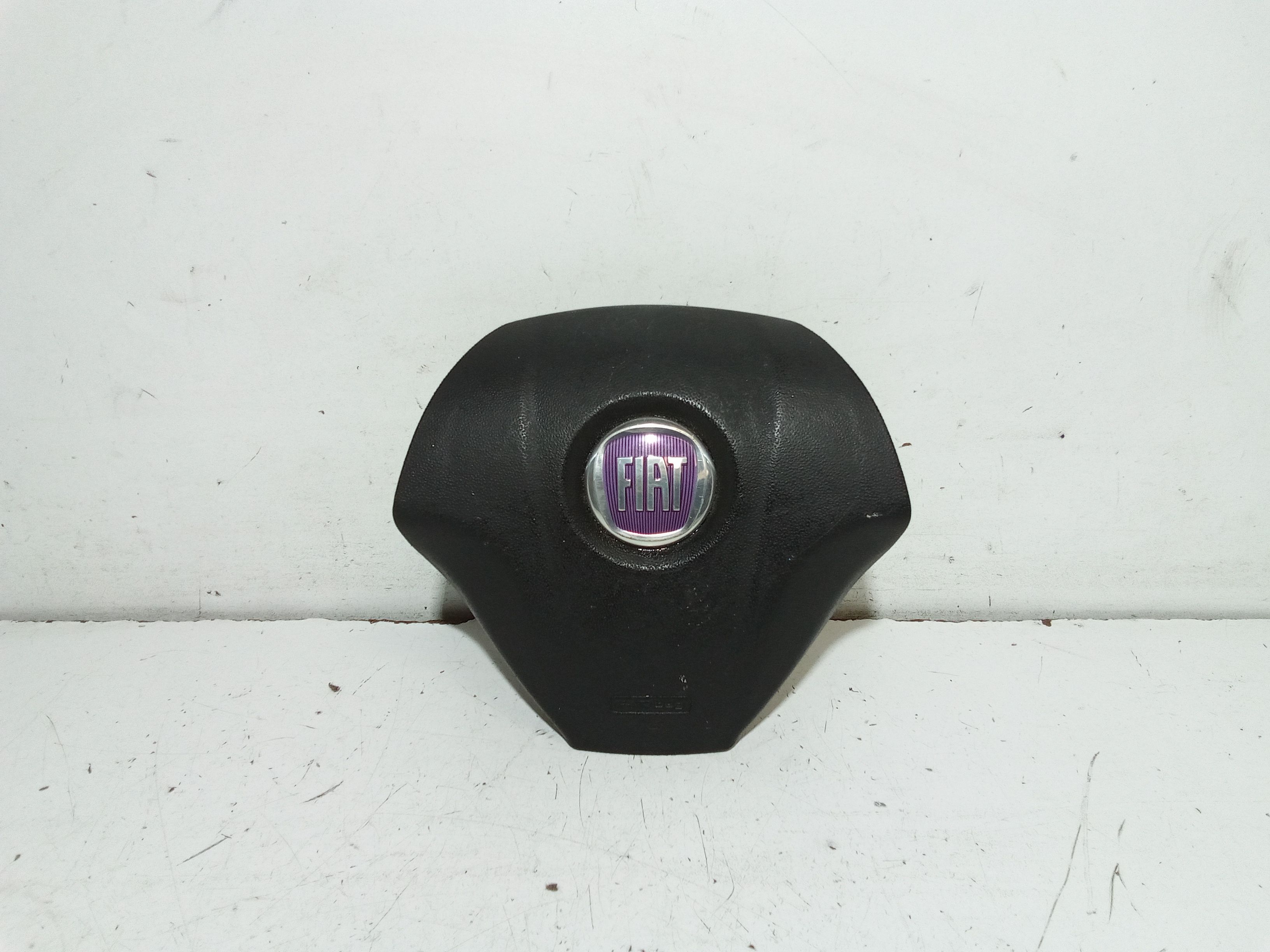 Dispositivo airbag lato guida - Immagine 1 di 4