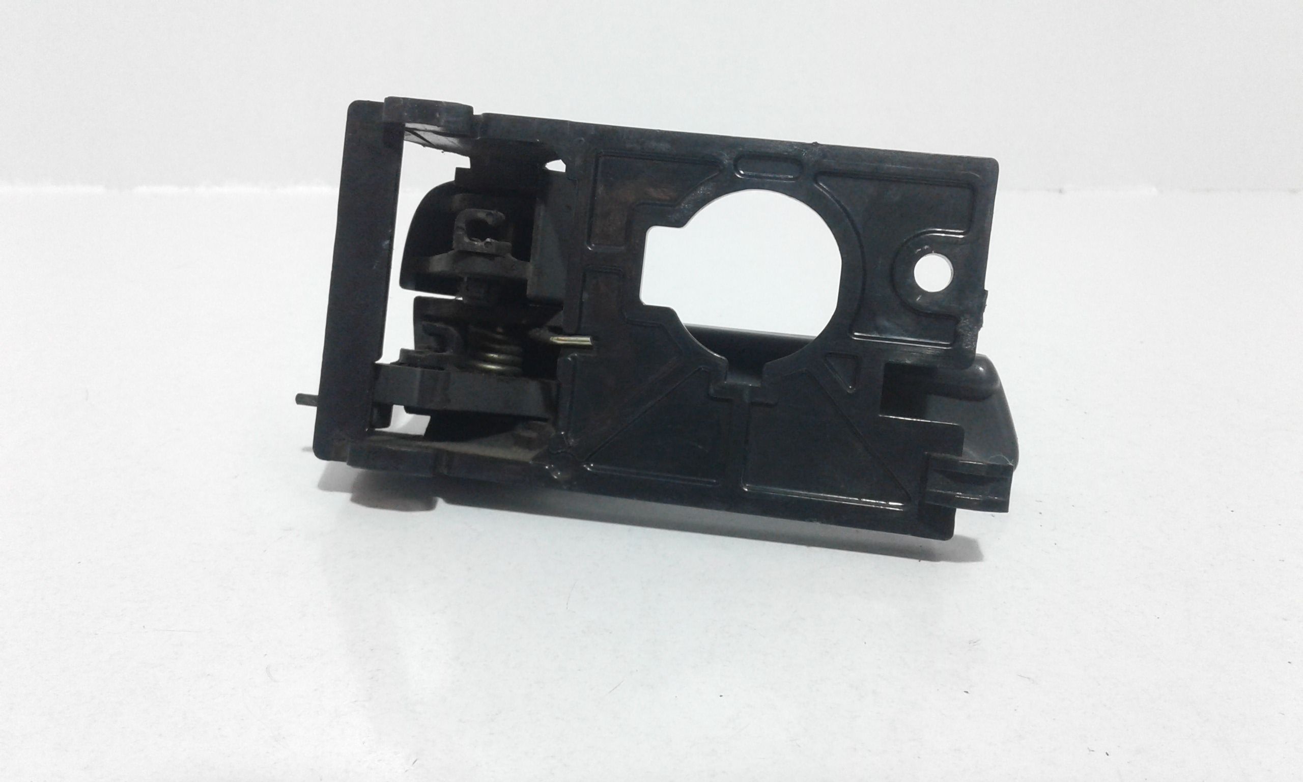 Maniglia Int. Apertura Porta Post. Destro 836201G000RU Usato
