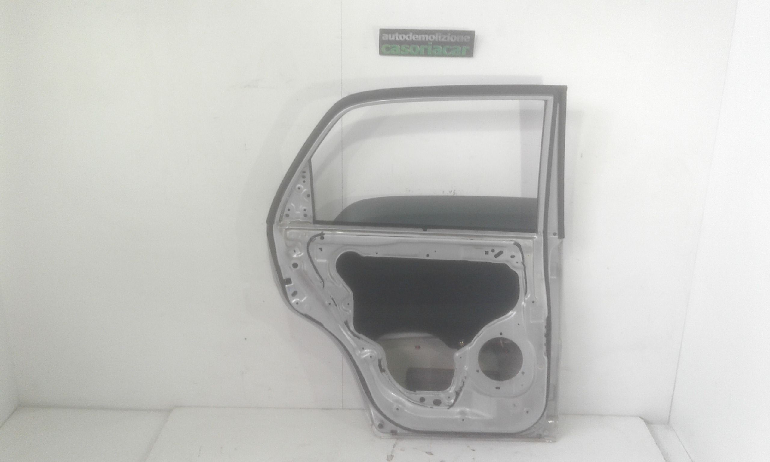 porta post. Sinistro - Immagine 1 di 5