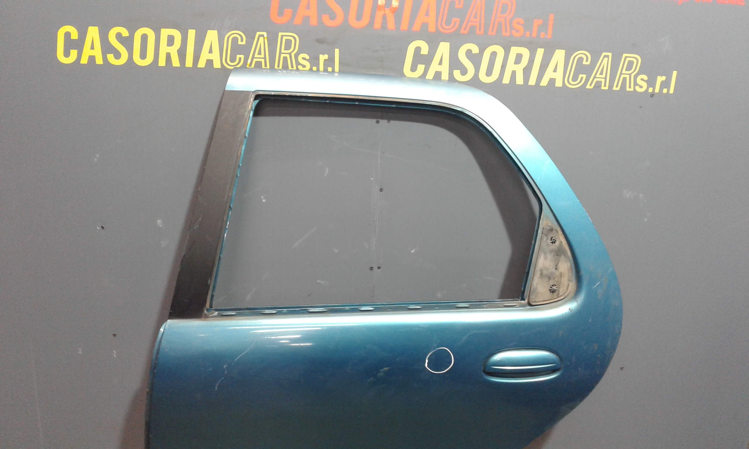 porta post. Sinistro - Immagine 1 di 3