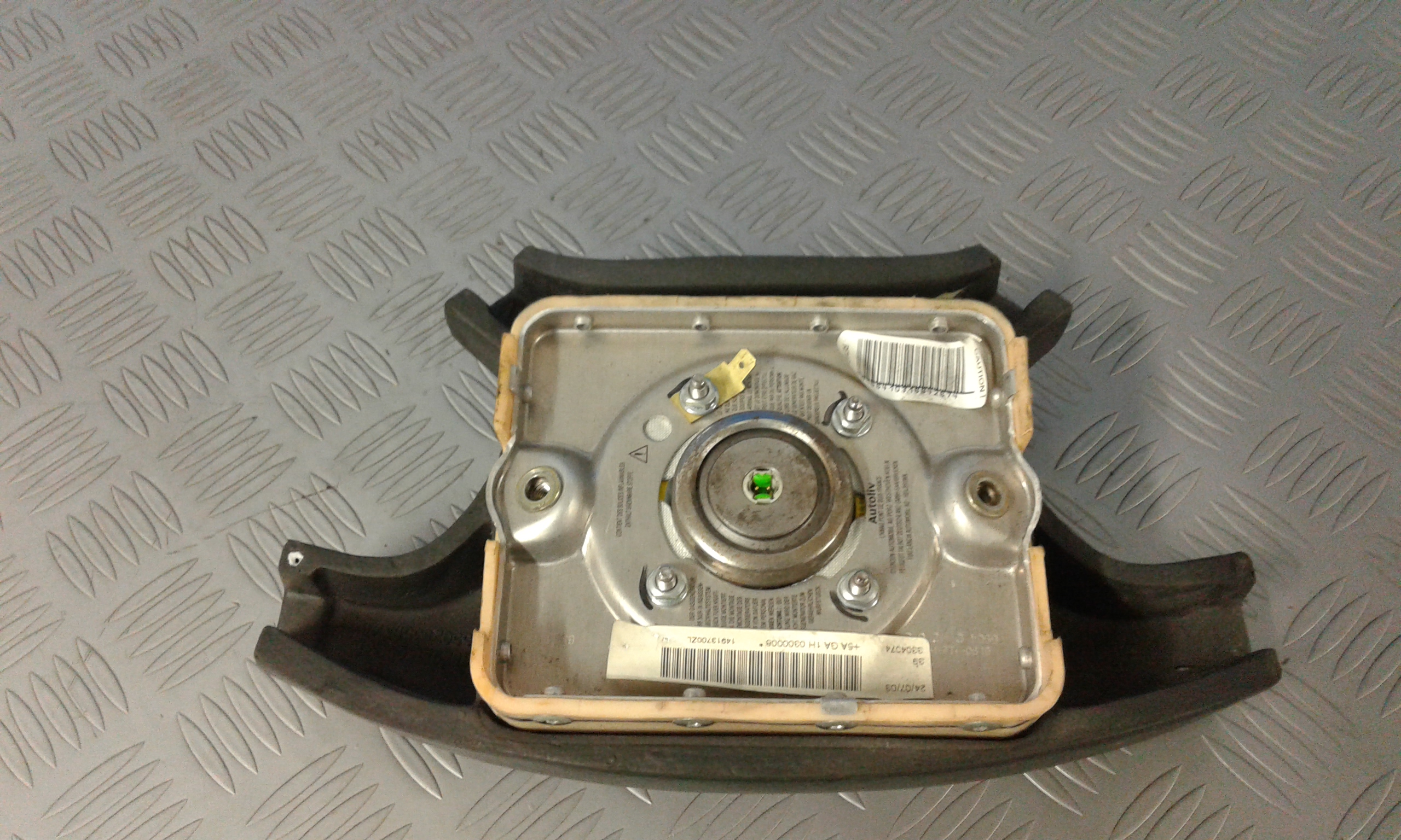 Dispositivo airbag lato guida - Immagine 1 di 3