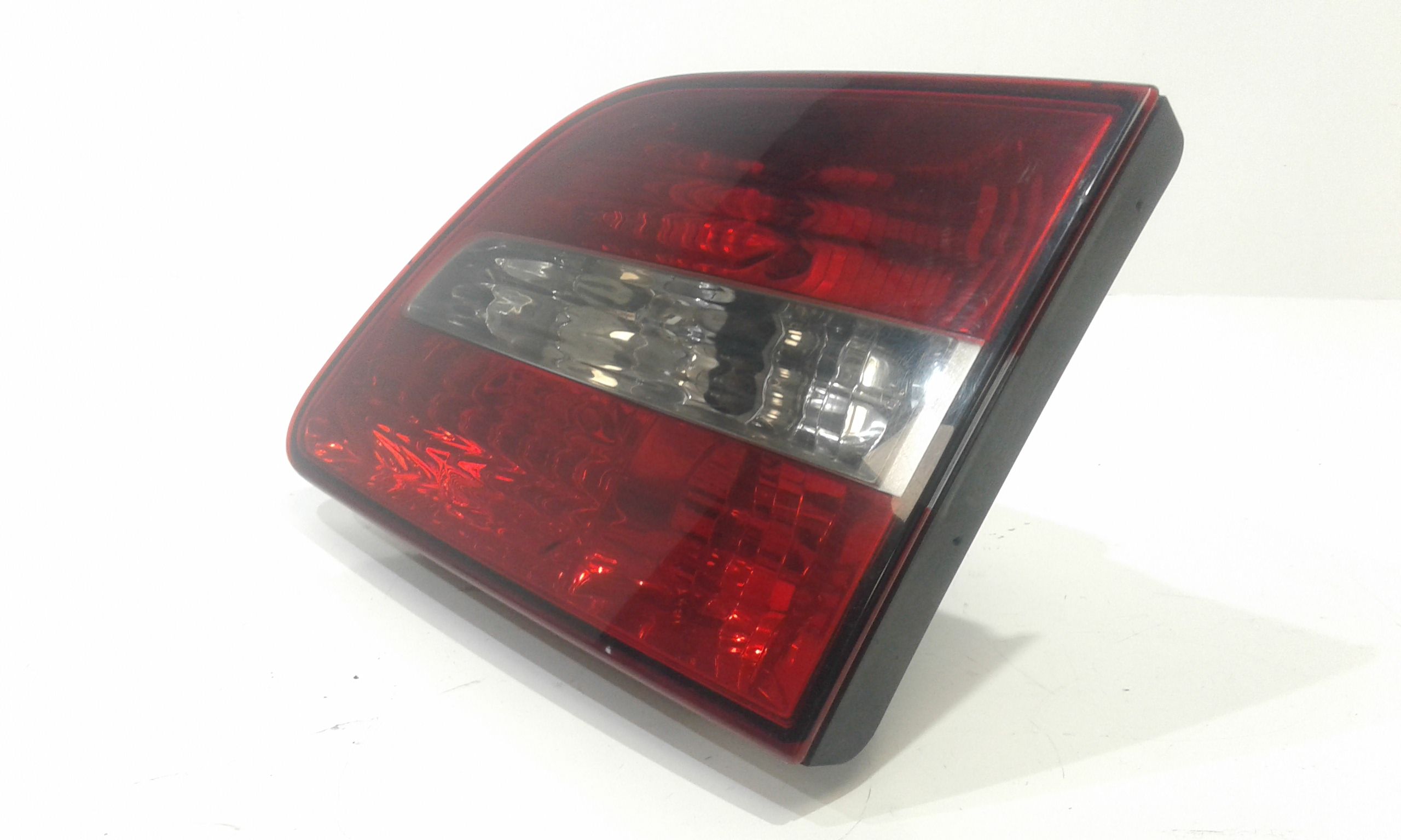 fanale stop supplementare destro - Immagine 1 di 6