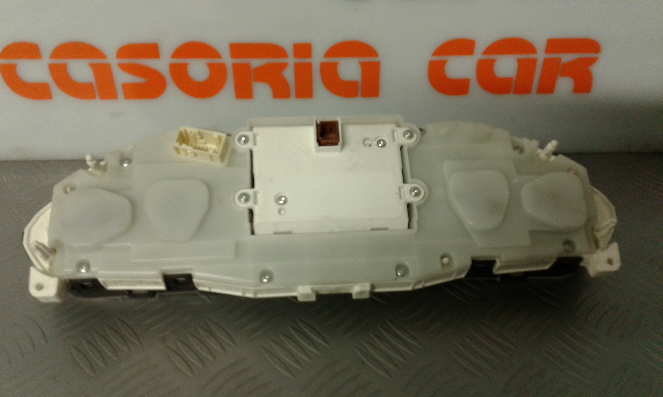 Quadro portastrumenti - Immagine 1 di 3