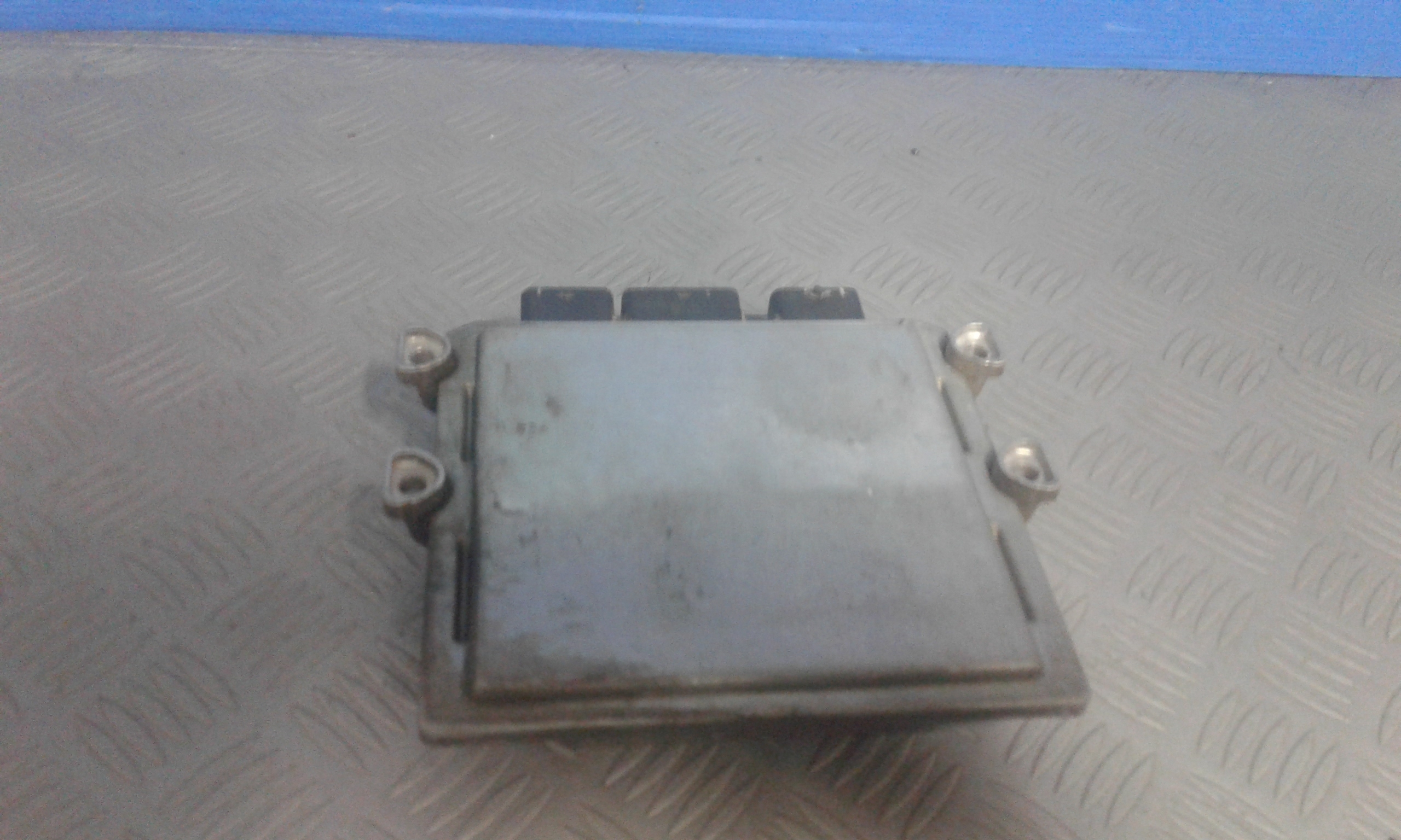 Centralina Iniezione (Siemens Ford) 1363938 5WS40140E-T Usato