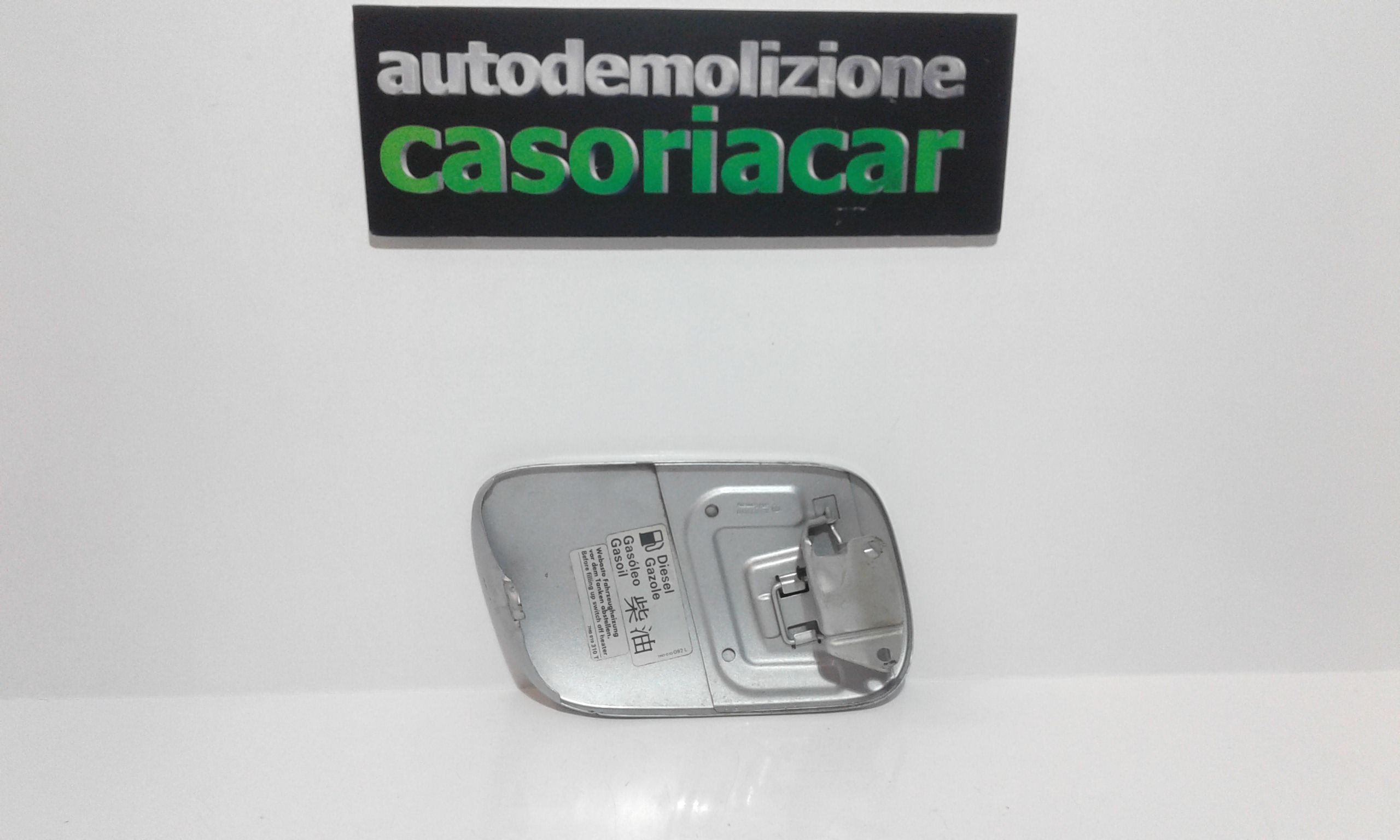 Sportello carburante - Immagine 1 di 3