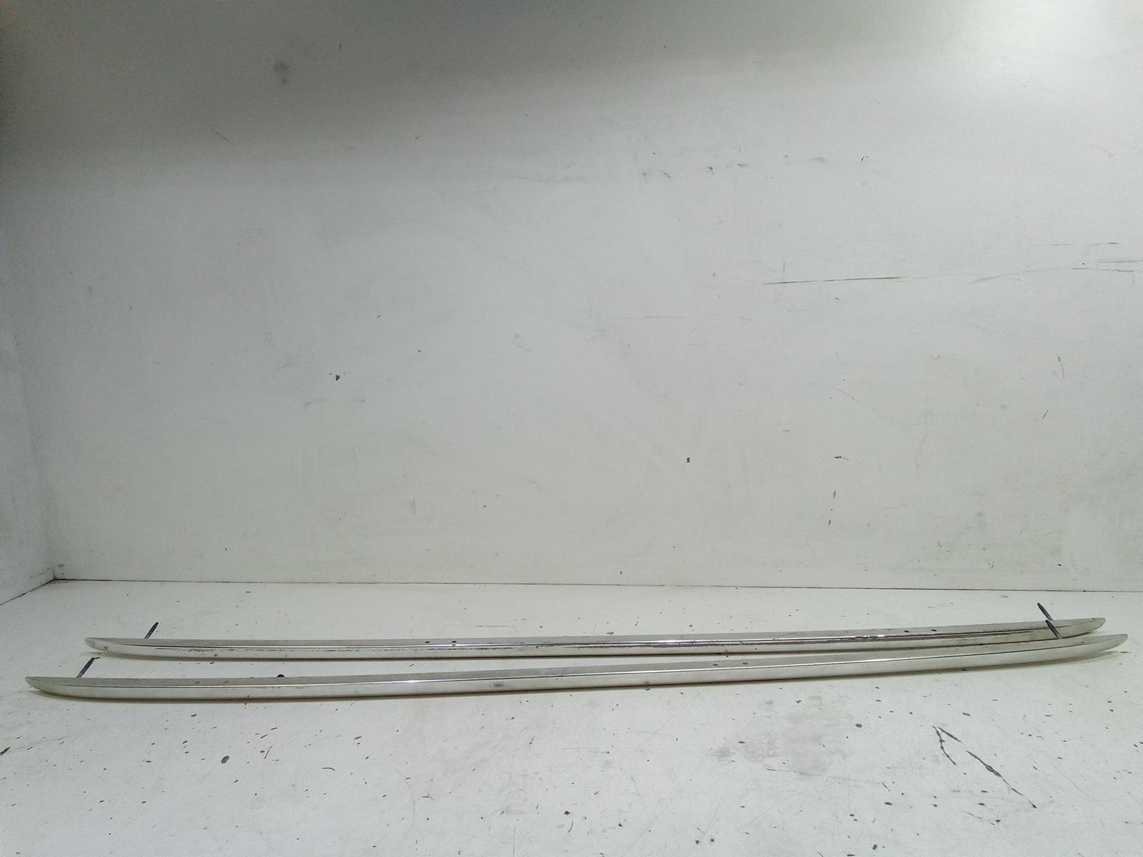 Barre portatutto per mancorrente tetto Destro + Barre portatutto per mancorrente tetto Sinistro - Immagine 1 di 6