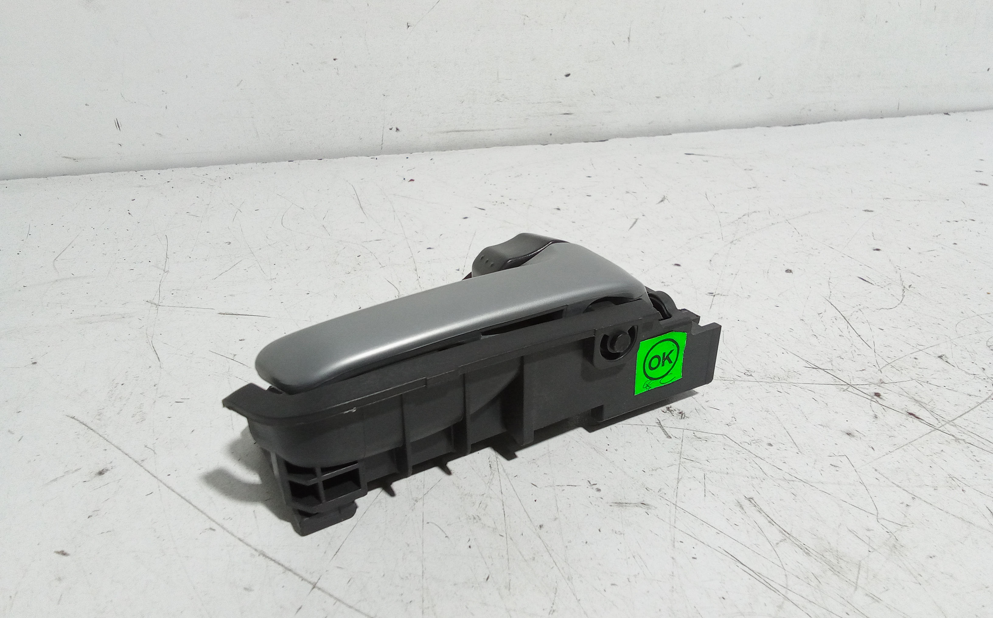 Miniatura 8