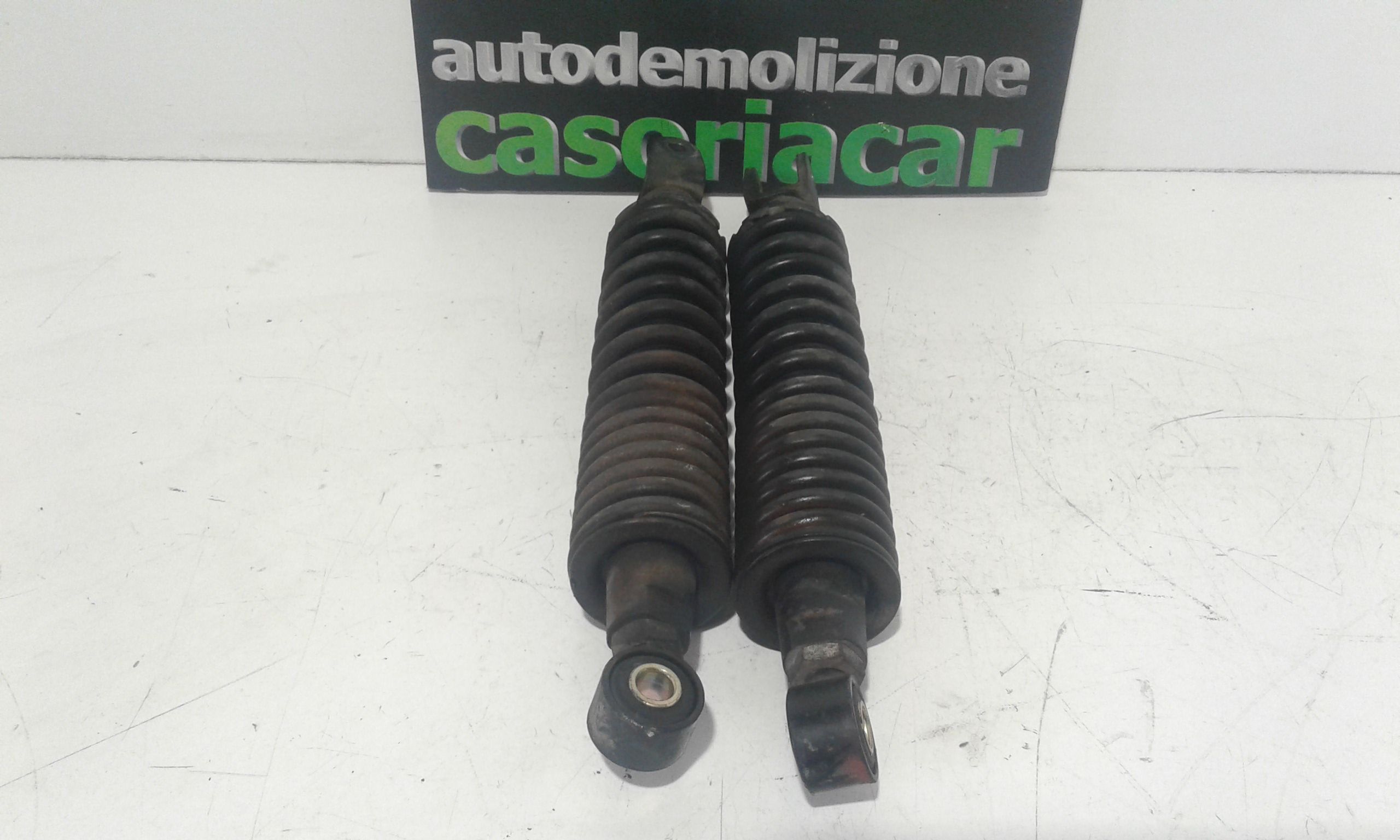 Ammortizzatore post. Destro + Ammortizzatore post. Sinistro - Immagine 1 di 4