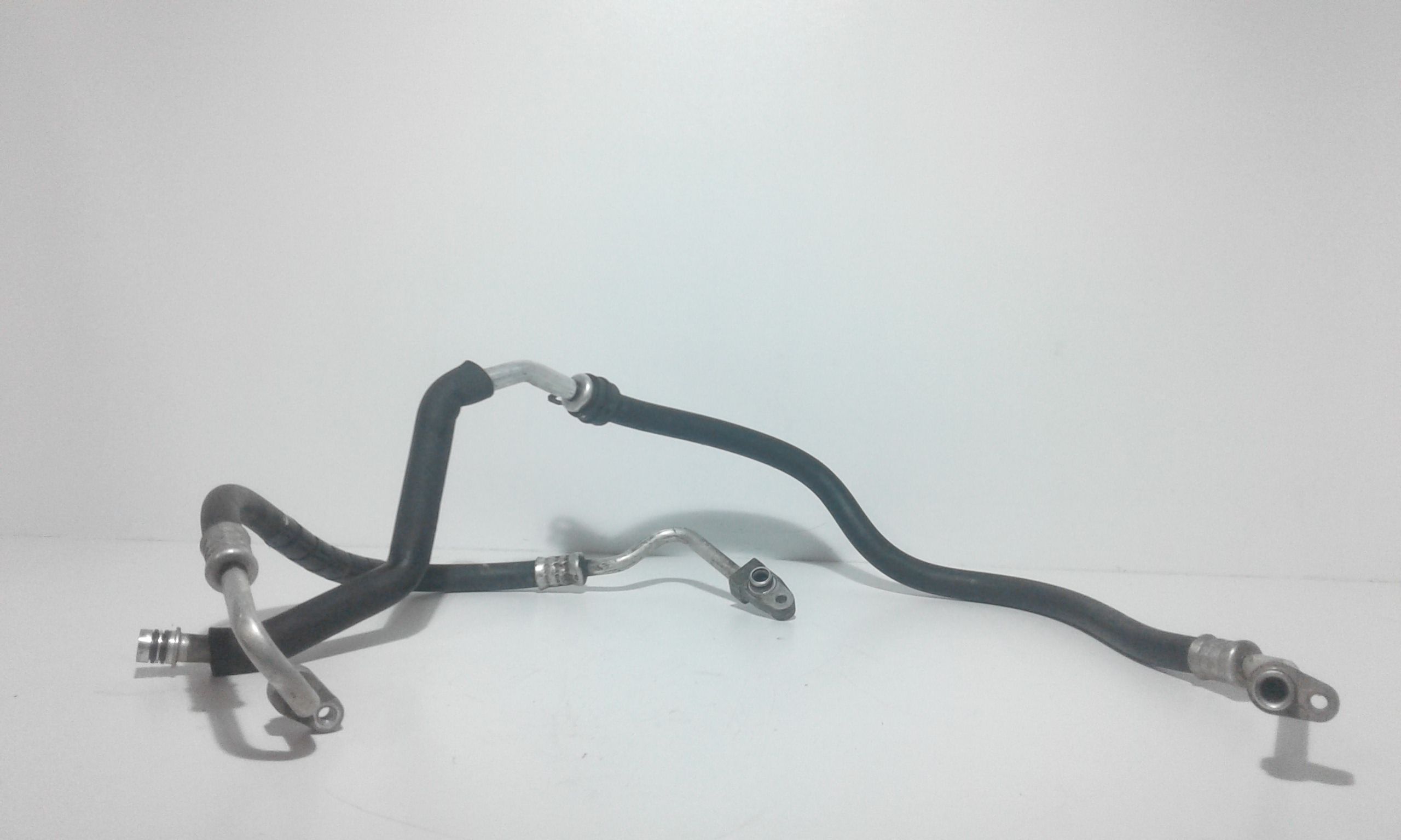 Kit tubi a/c - Immagine 1 di 4