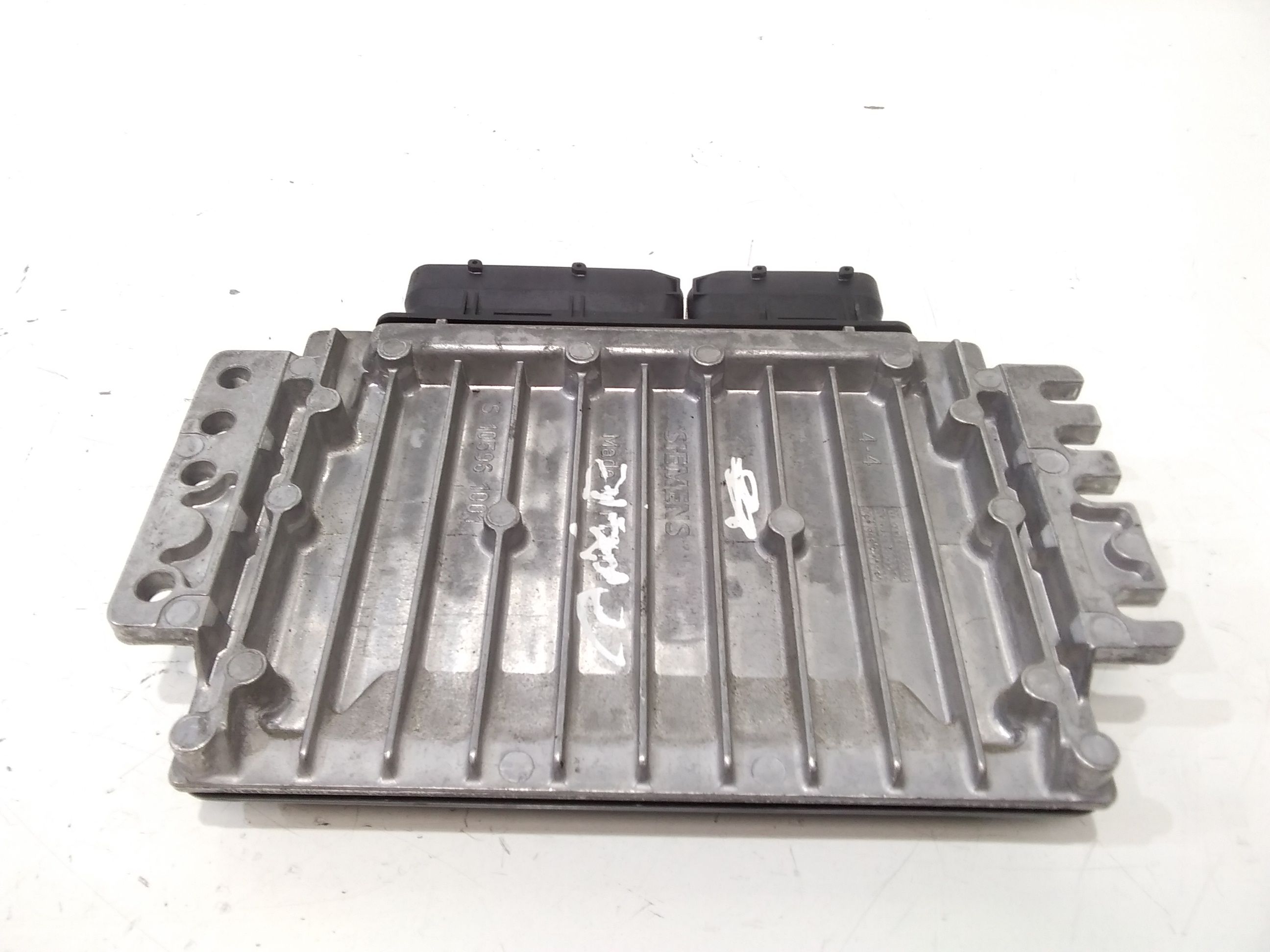 Centralina Iniezione (Siemens Siemens Bmw) 12147557395 S118012001L Usato