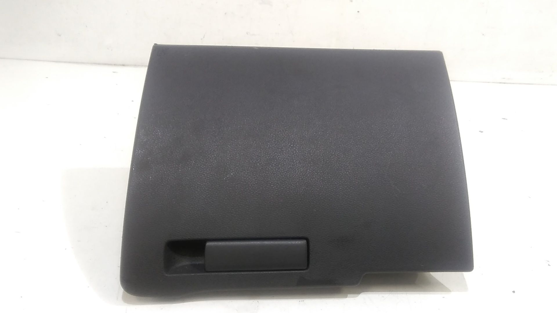 Cassetto portaoggetti inf. plancia Destro - Immagine 1 di 5