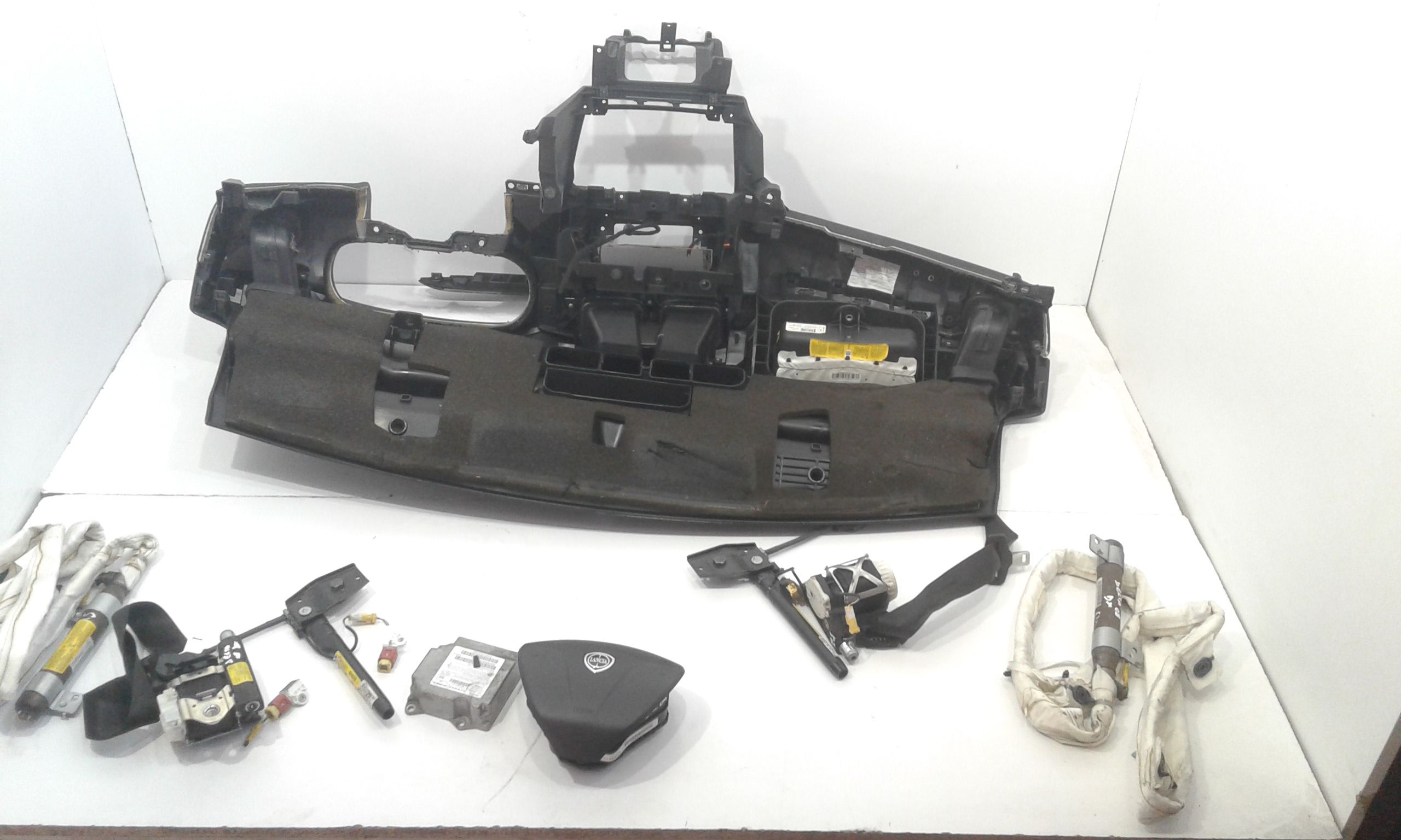 Kit Airbag Completo - Immagine 1 di 3