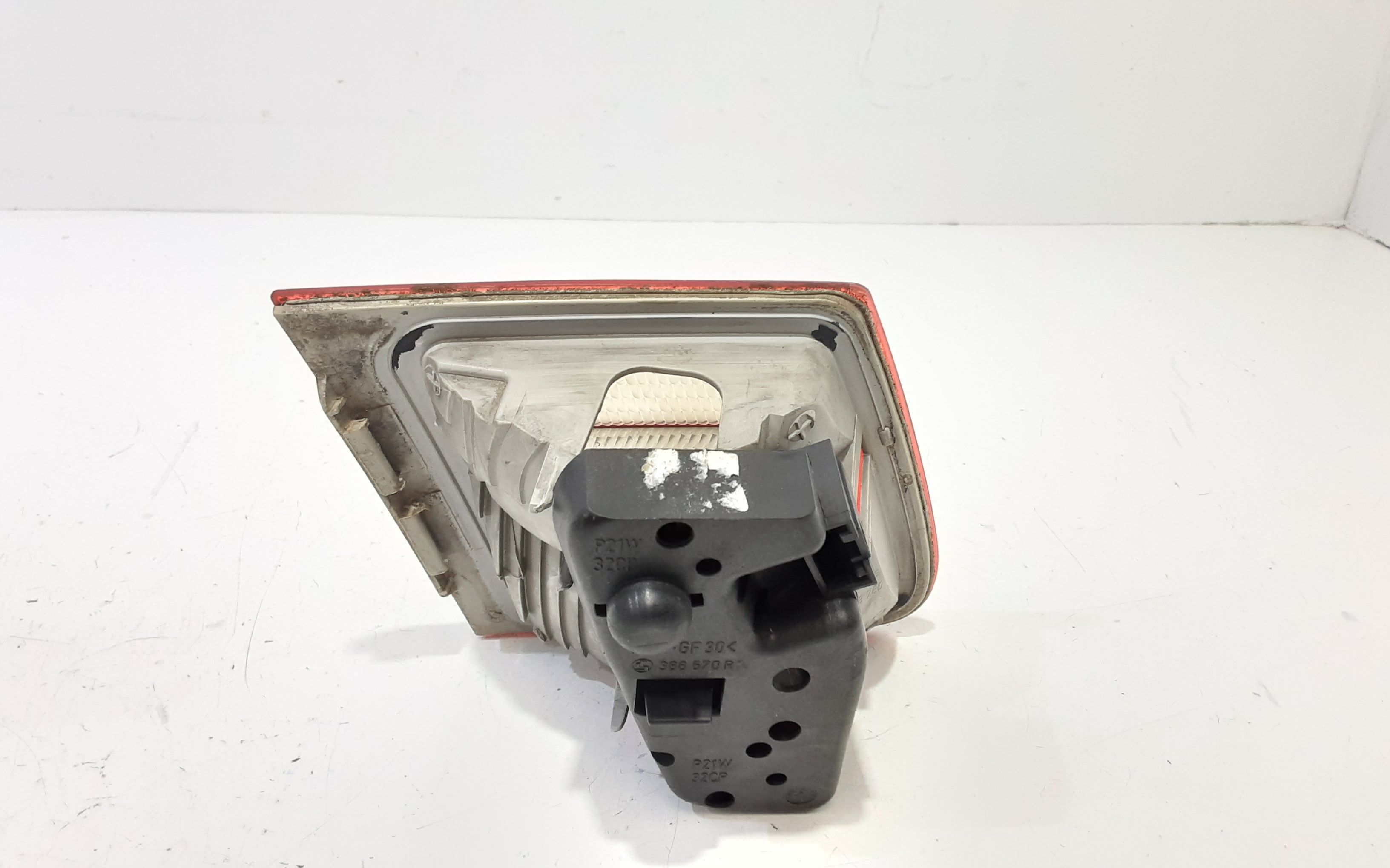 fanale stop supplementare destro - Immagine 1 di 5