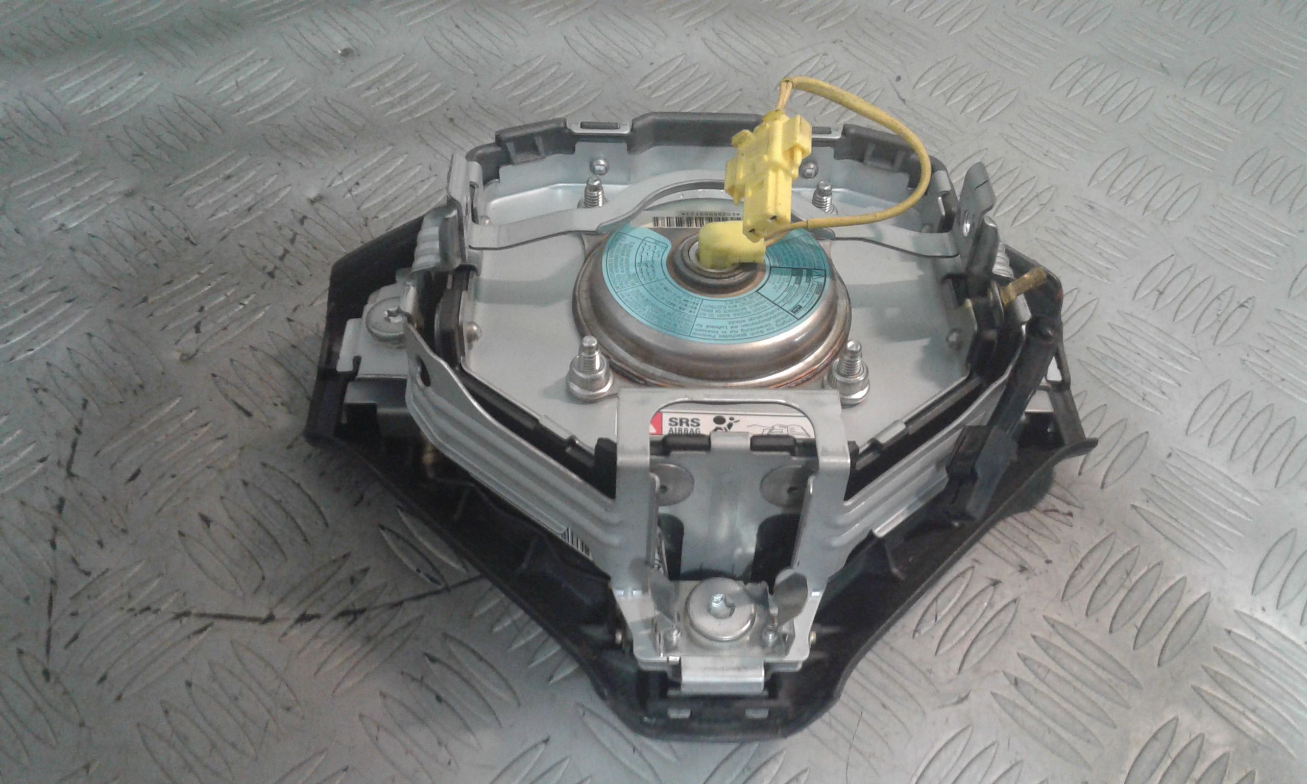 Dispositivo airbag lato guida - Immagine 1 di 3