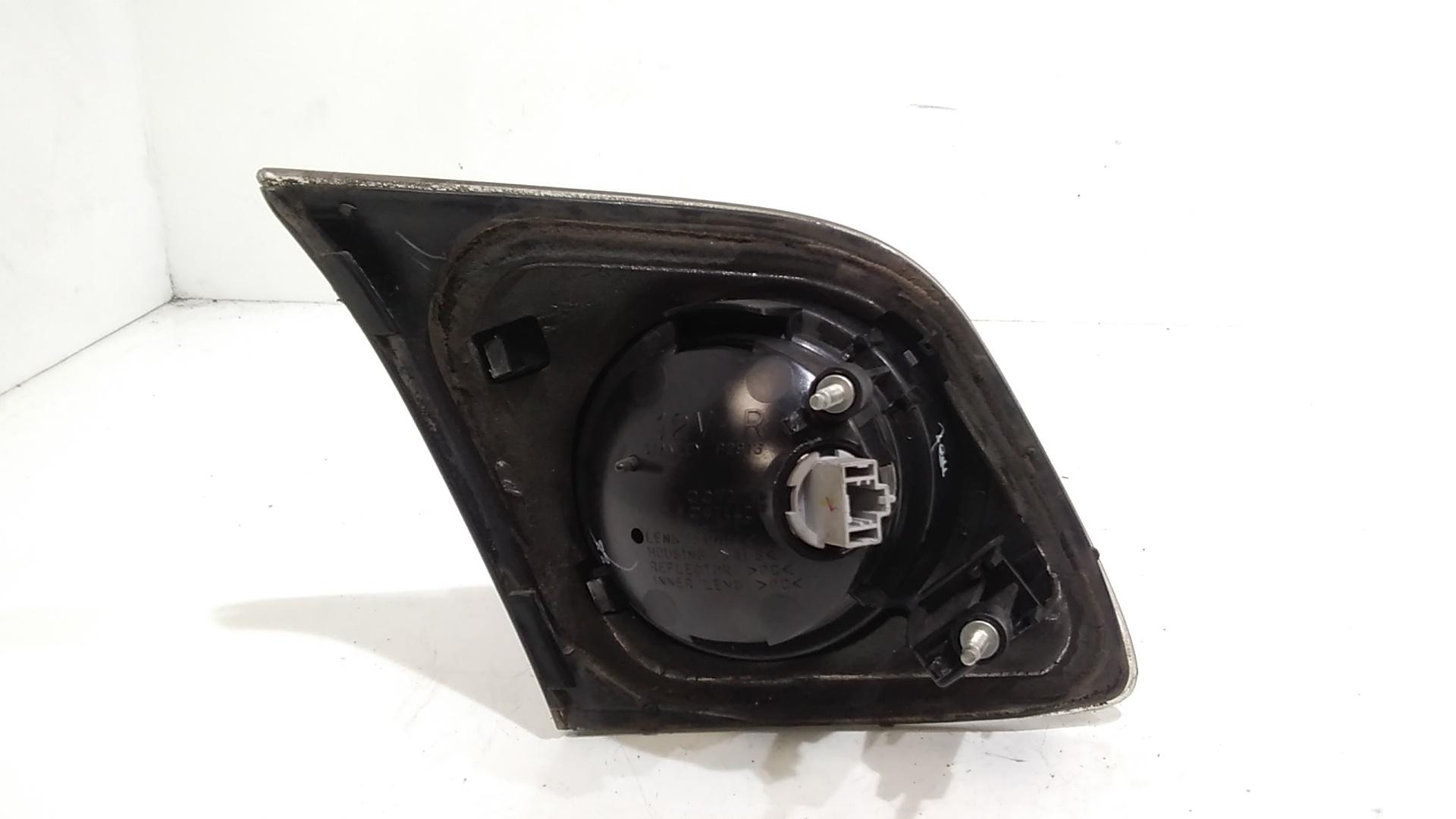 fanale stop supplementare destro - Immagine 1 di 5
