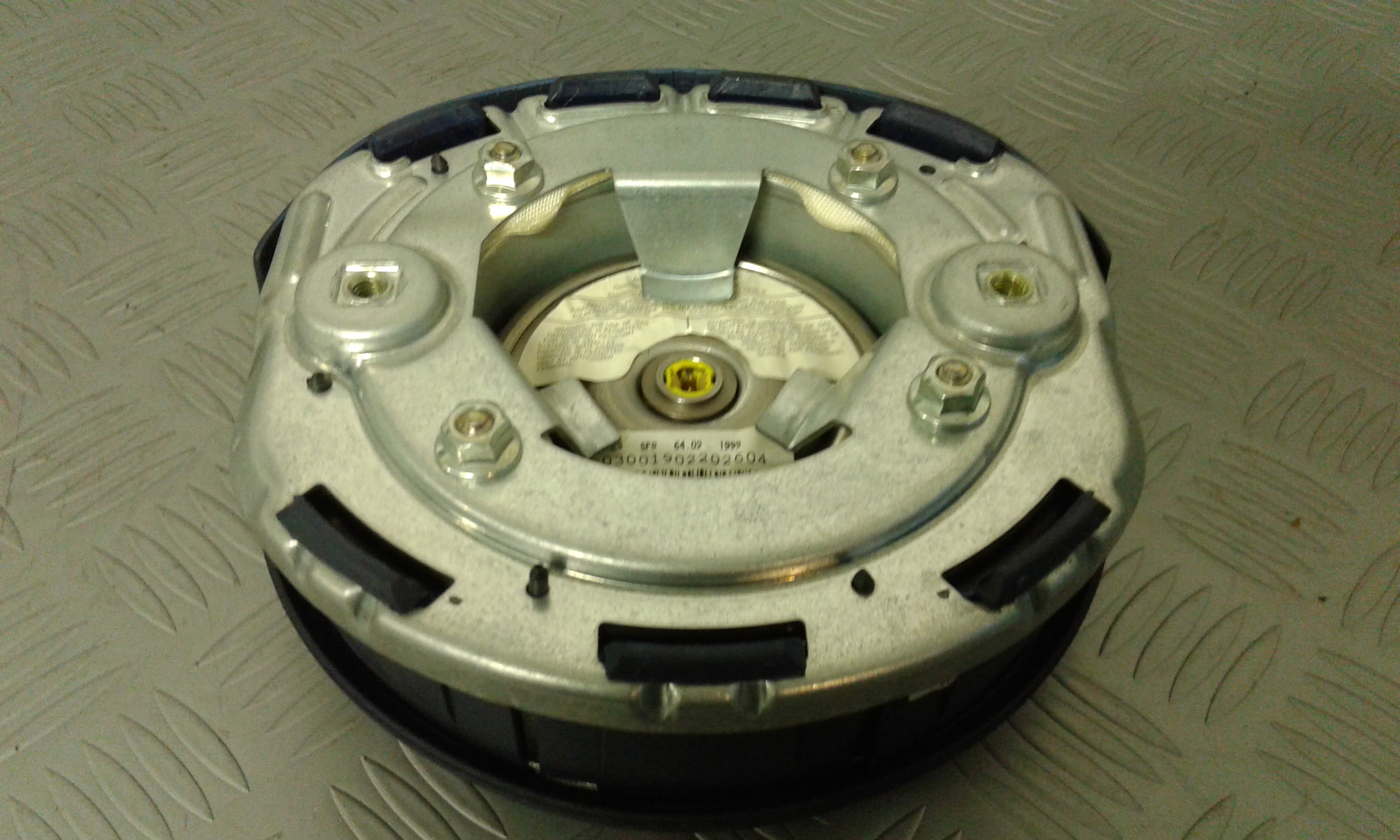 Dispositivo airbag lato guida - Immagine 1 di 3