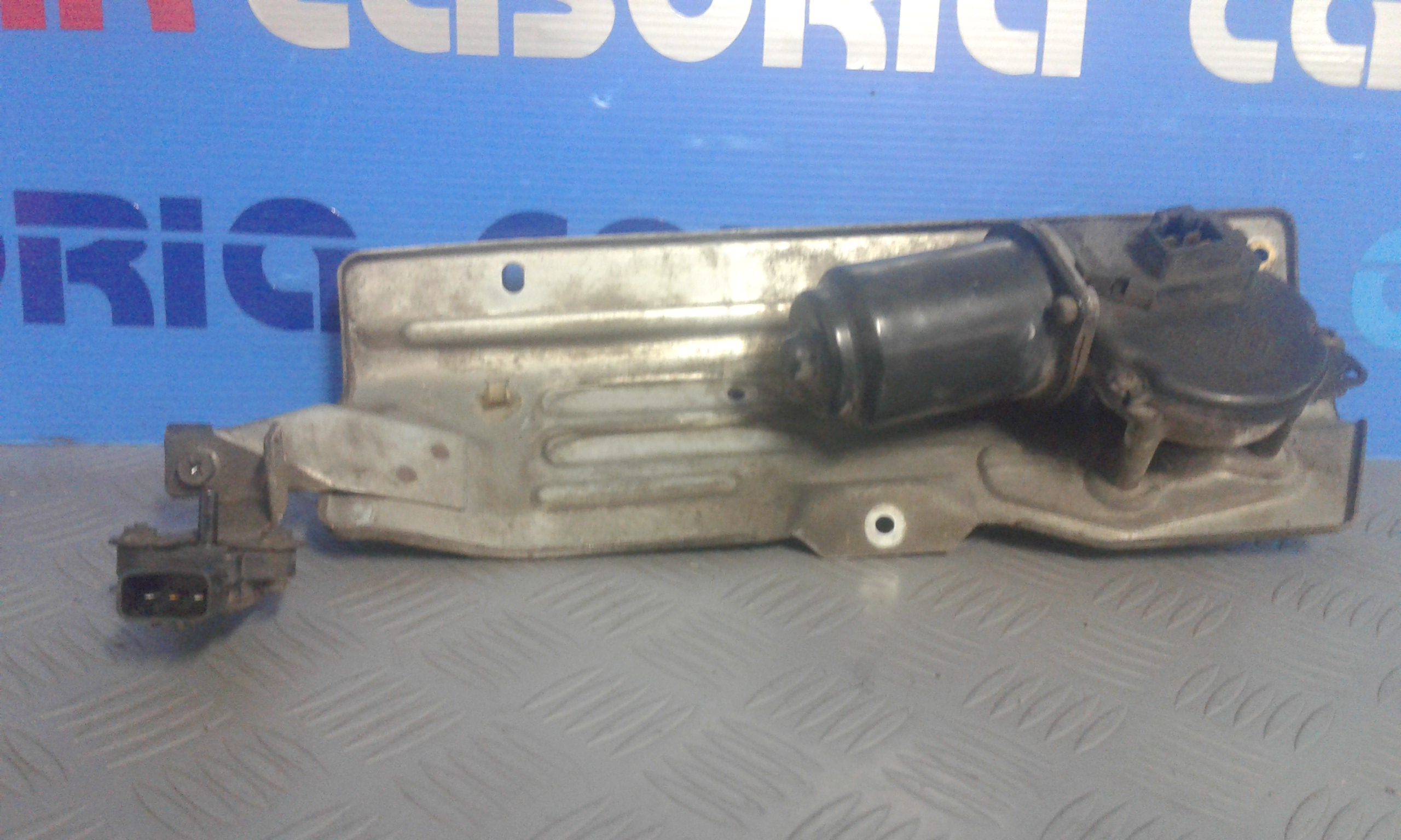motorino tergiparabrezza compl. - Immagine 1 di 3