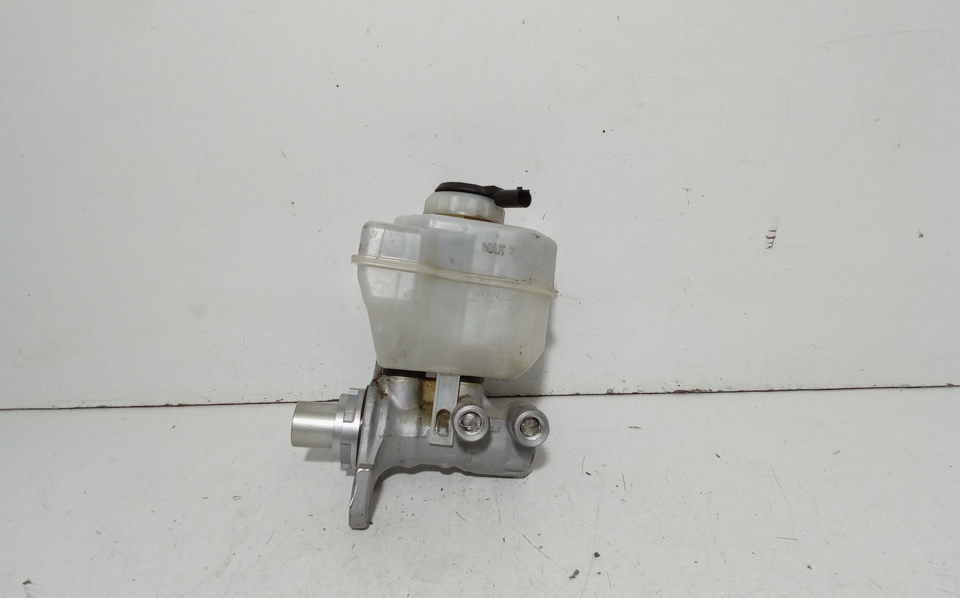 Pompa Comando Freni LR048138 Usato