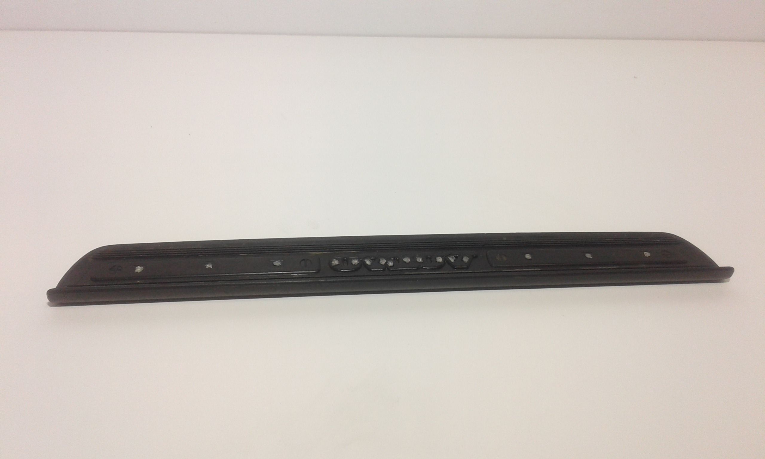 Rivestimento int. battitacco ant. Sx, Rivestimento int. battitacco ant. Dx, Rivestimento int. battitacco post. Sx, Rivestimento int. battitacco post. Dx - Immagine 1 di 4