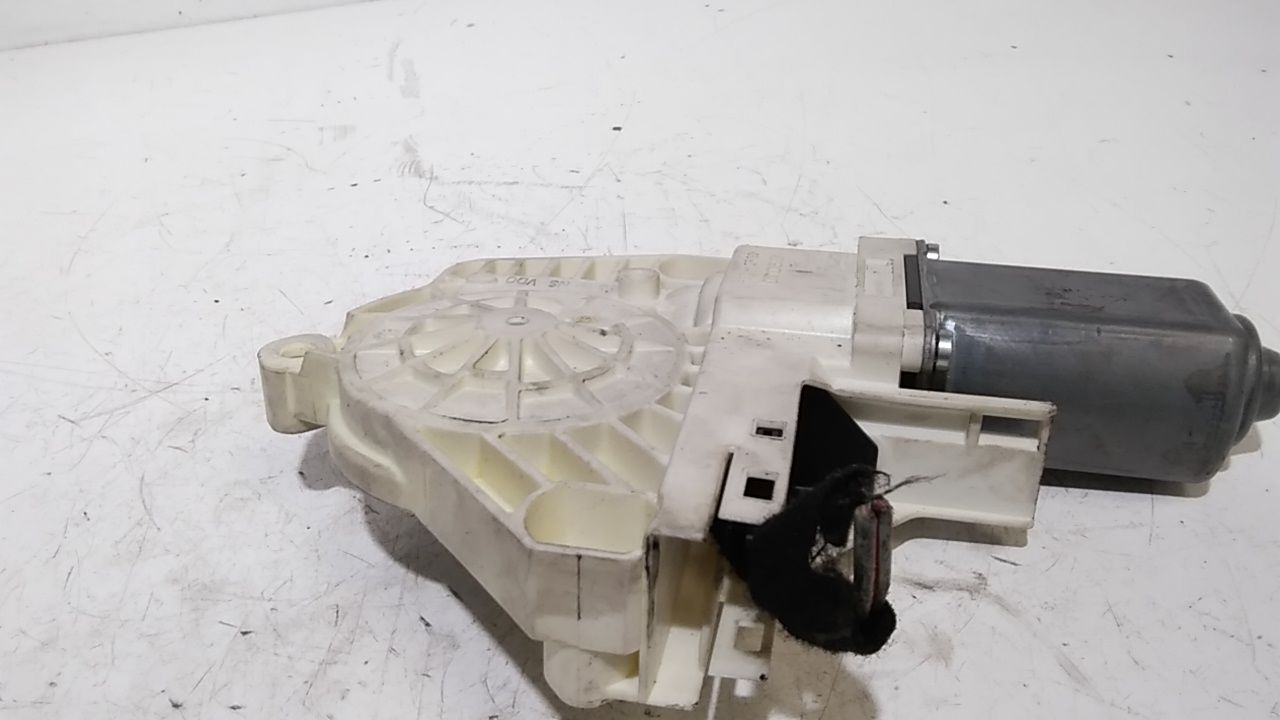 Motorino alzacristallo porta post. Destro - Immagine 1 di 4