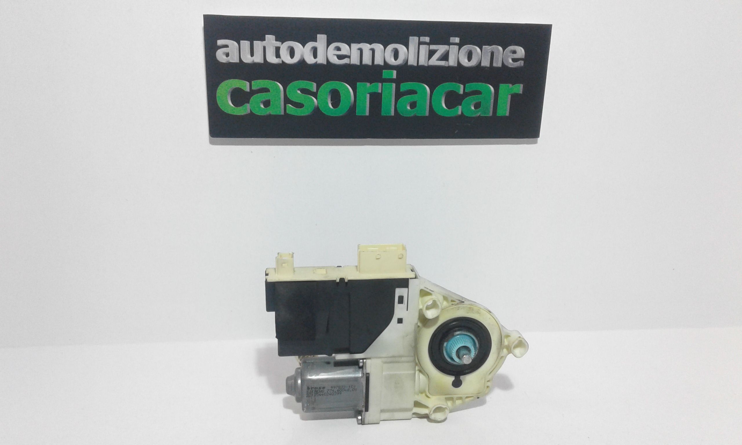 Motorino alzacristallo porta ant. Sinistro - Immagine 1 di 4