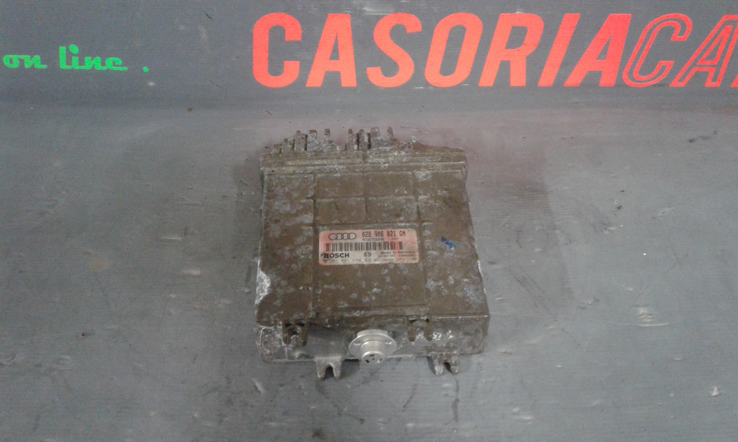 Centralina Iniezione (Bosch Bosch) 8E0909518NX Usato