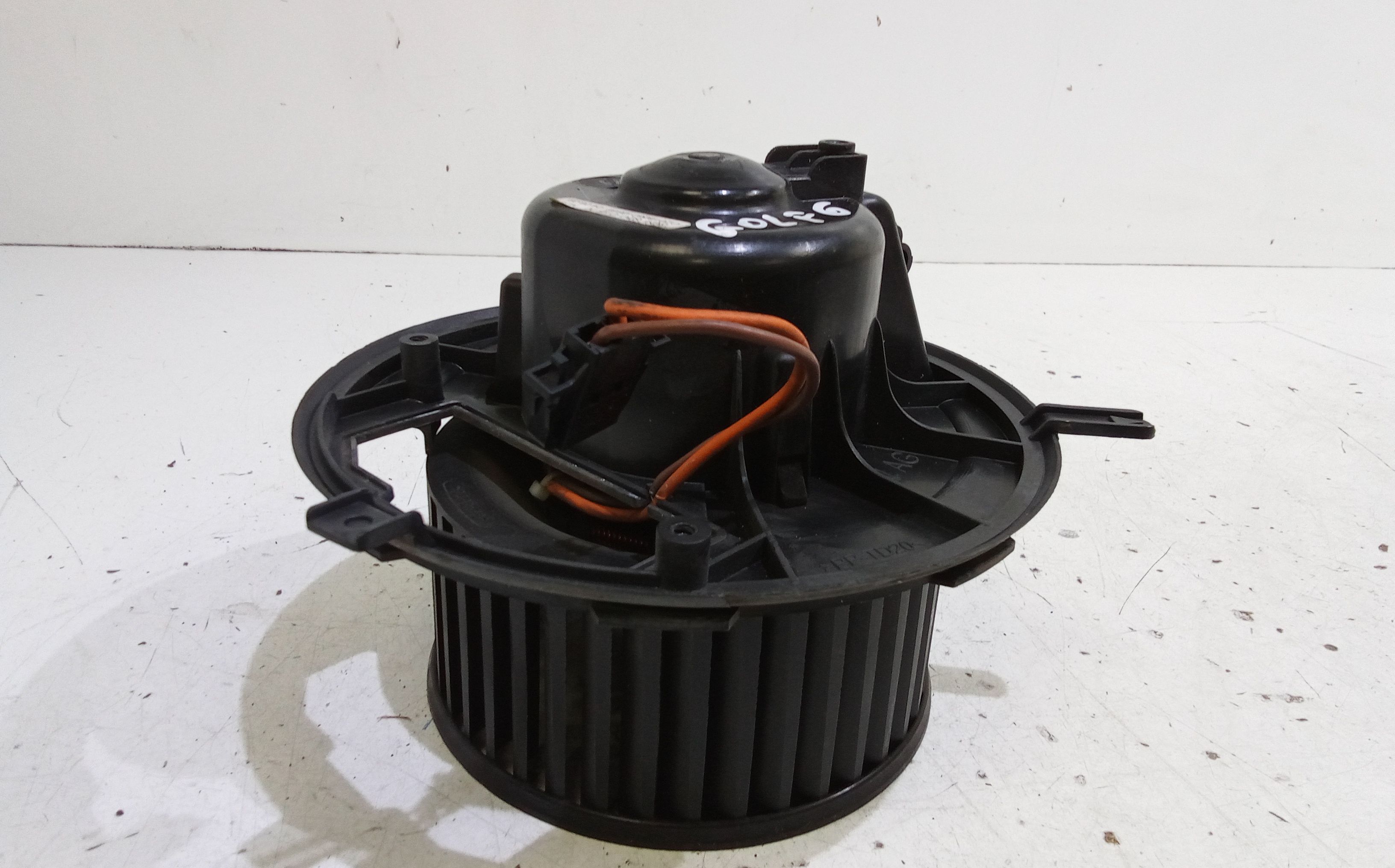 Motorino Ventilazione Abitacolo Volkswagen GOLF (5K/AJ) (09/08>01/14<) 1K1819015 3C1820015N,1K1820015Q,3C1820015M Usato