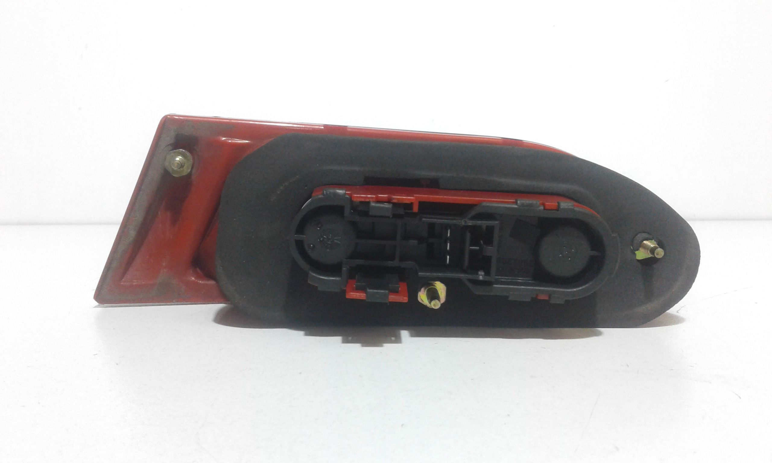 fanale stop supplementare sinistro - Immagine 1 di 5