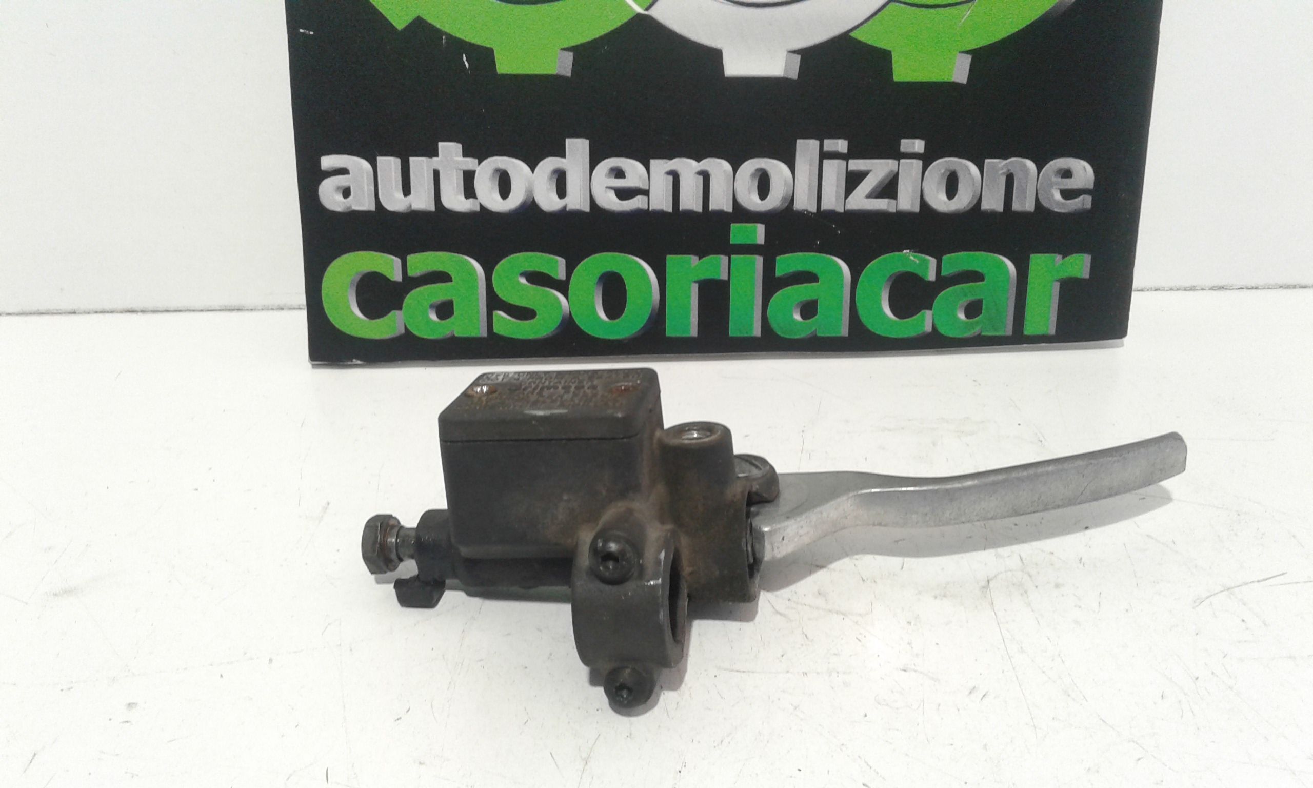 Pompa comando freni - Immagine 1 di 4