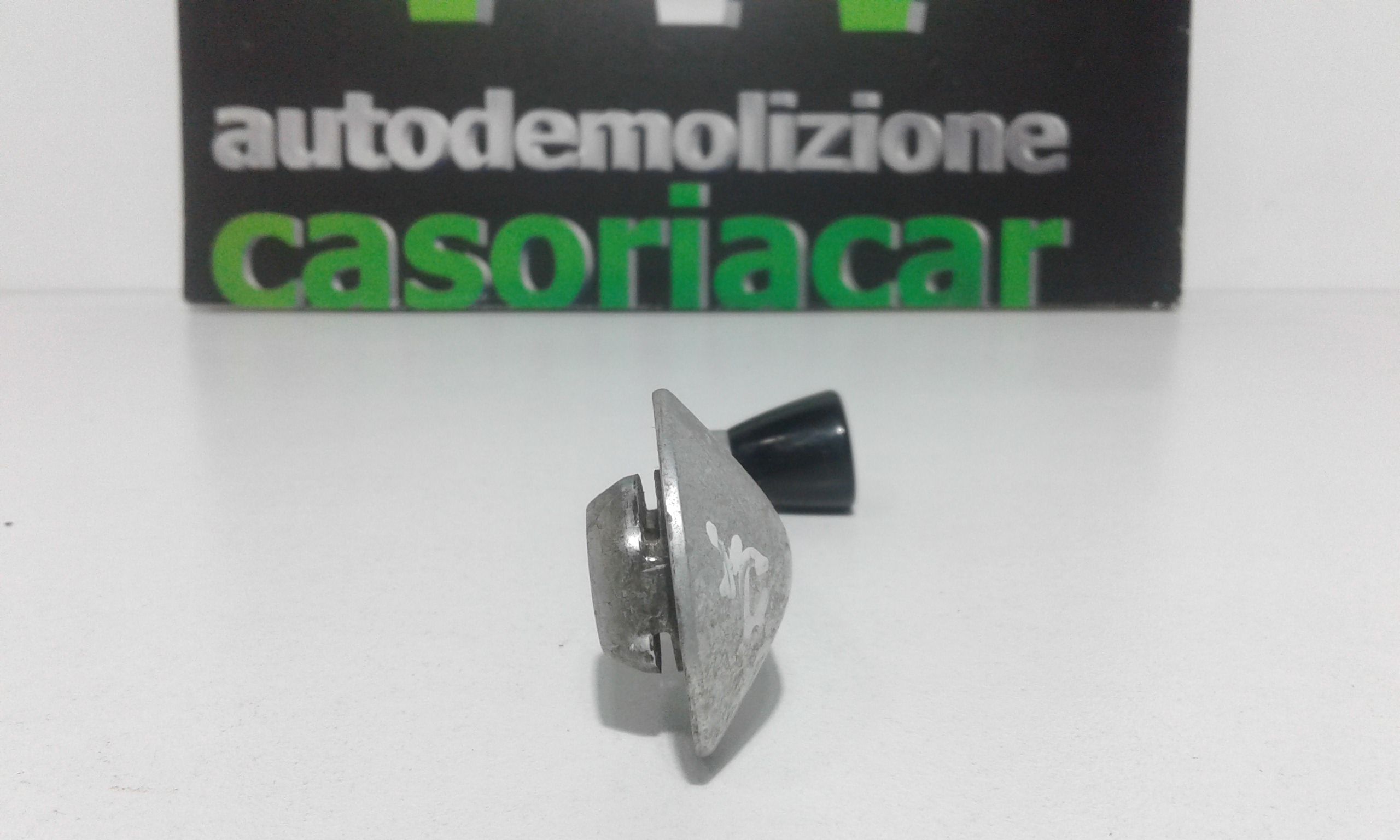 Manovella alzacristallo porta ant. Destro - Immagine 1 di 6