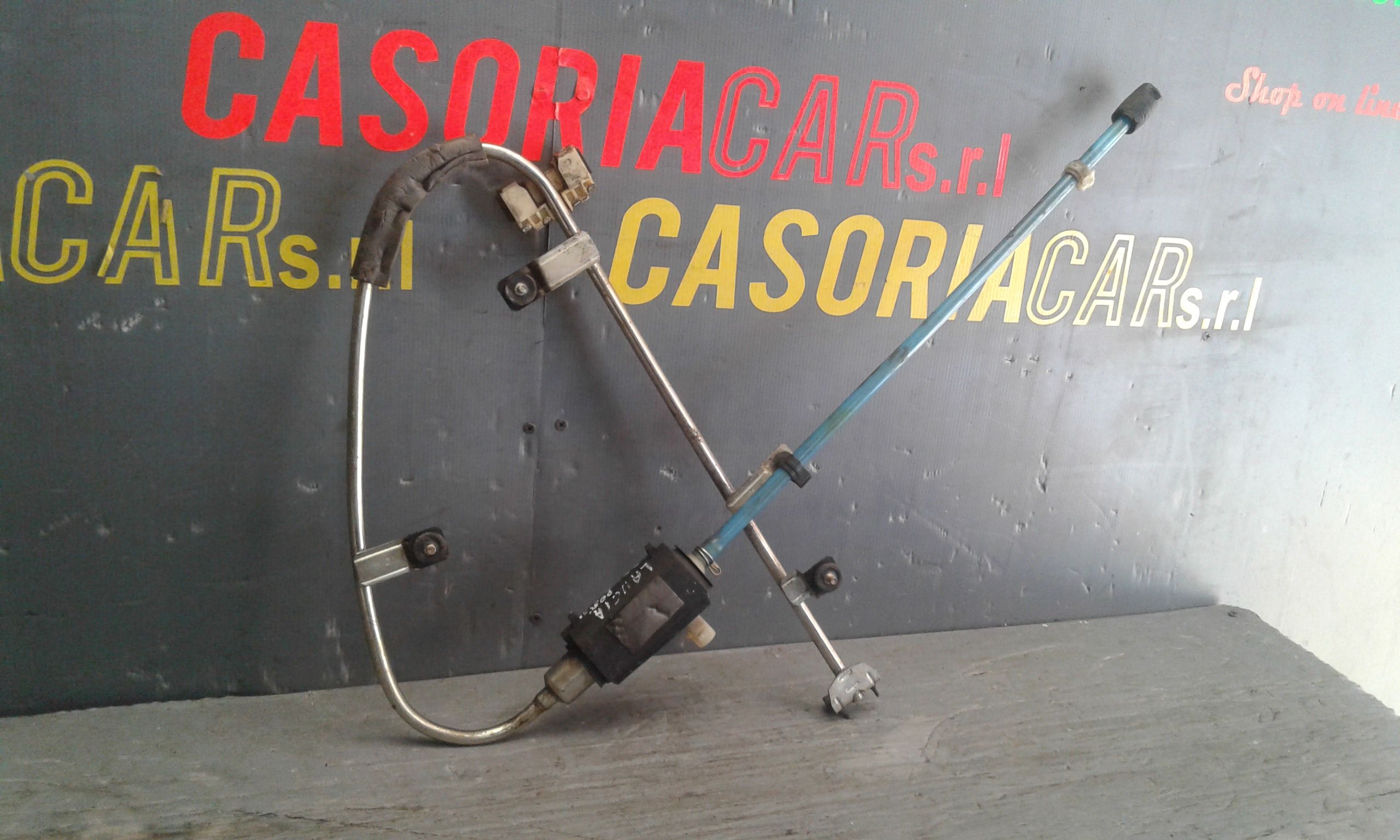 Alzacristallo porta post. Sinistro - Immagine 1 di 3