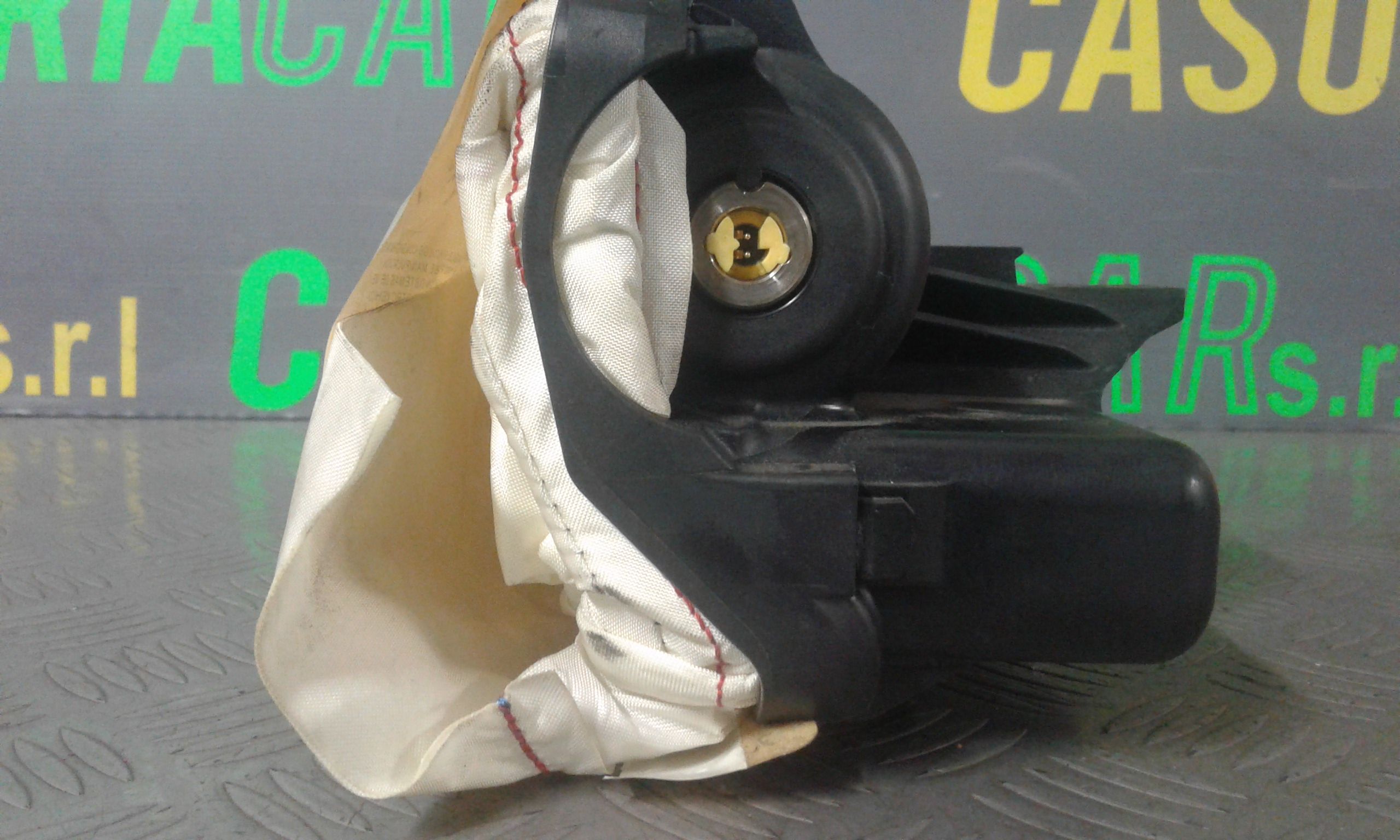 Dispositivo airbag lato passeggero - Immagine 1 di 3